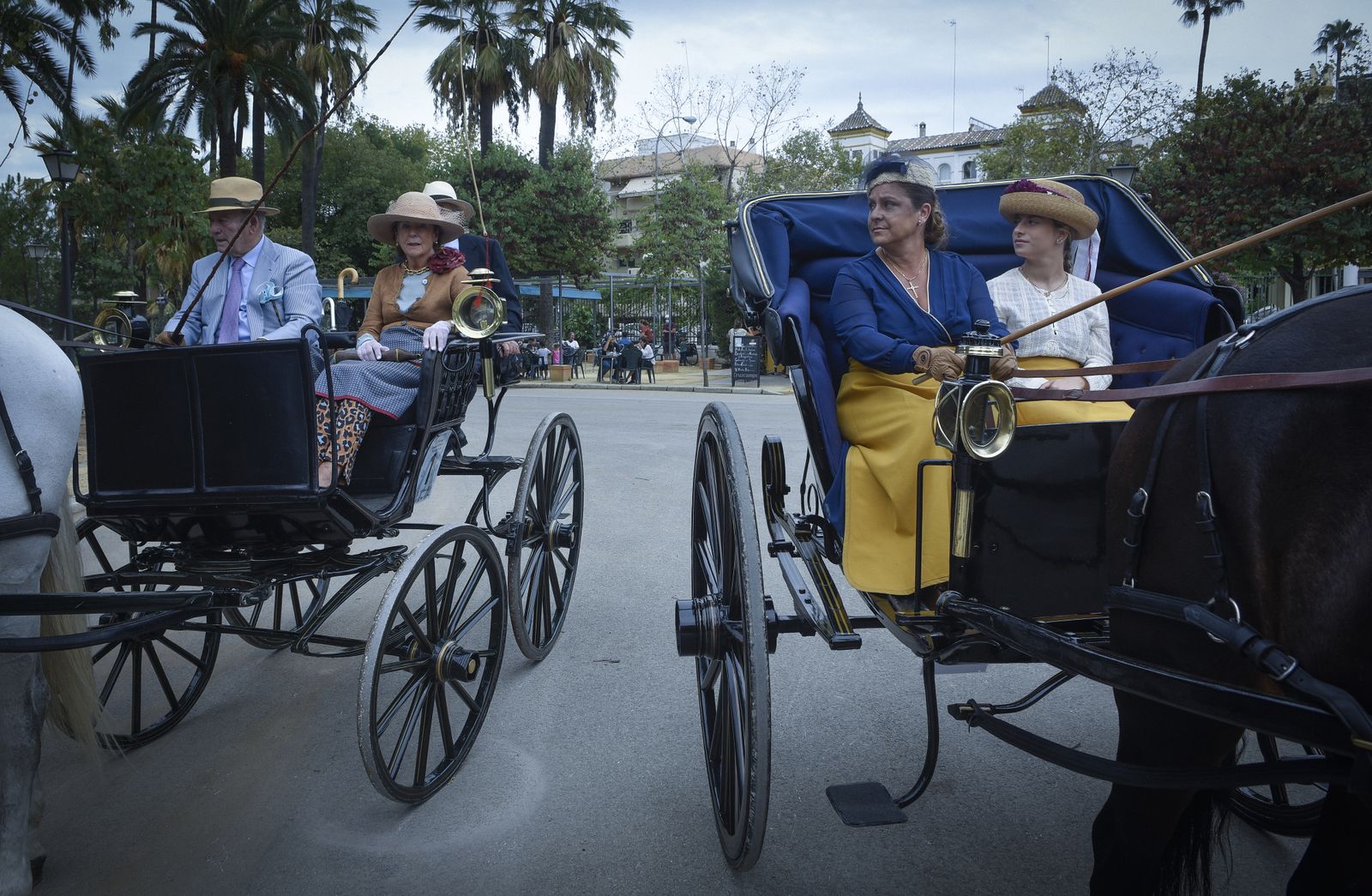 Exhibición de enganches y paseo de carruajes por el parque de María Luisa