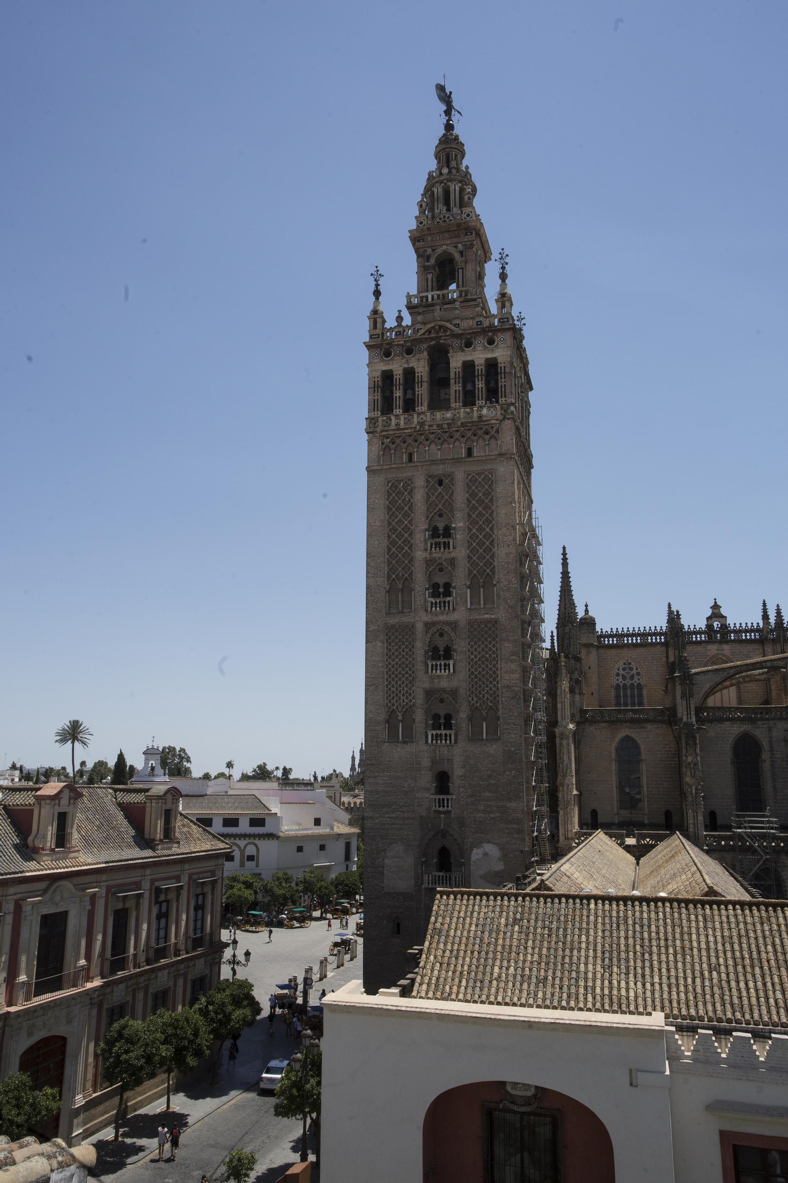 Los paramentos  de la Giralda