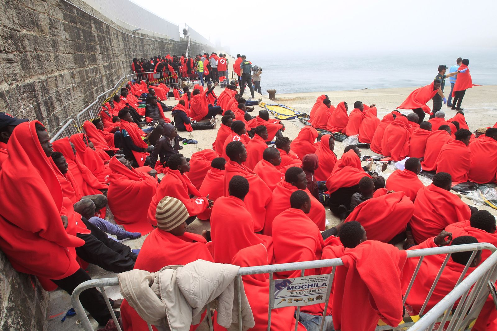 Más de 300 personas fueron rescatadas en el Estrecho el pasado 15 de junio.