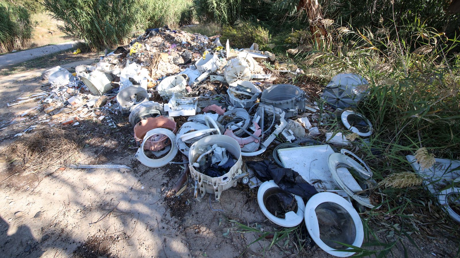 Abandono del río Guadalete a su paso por Jerez
