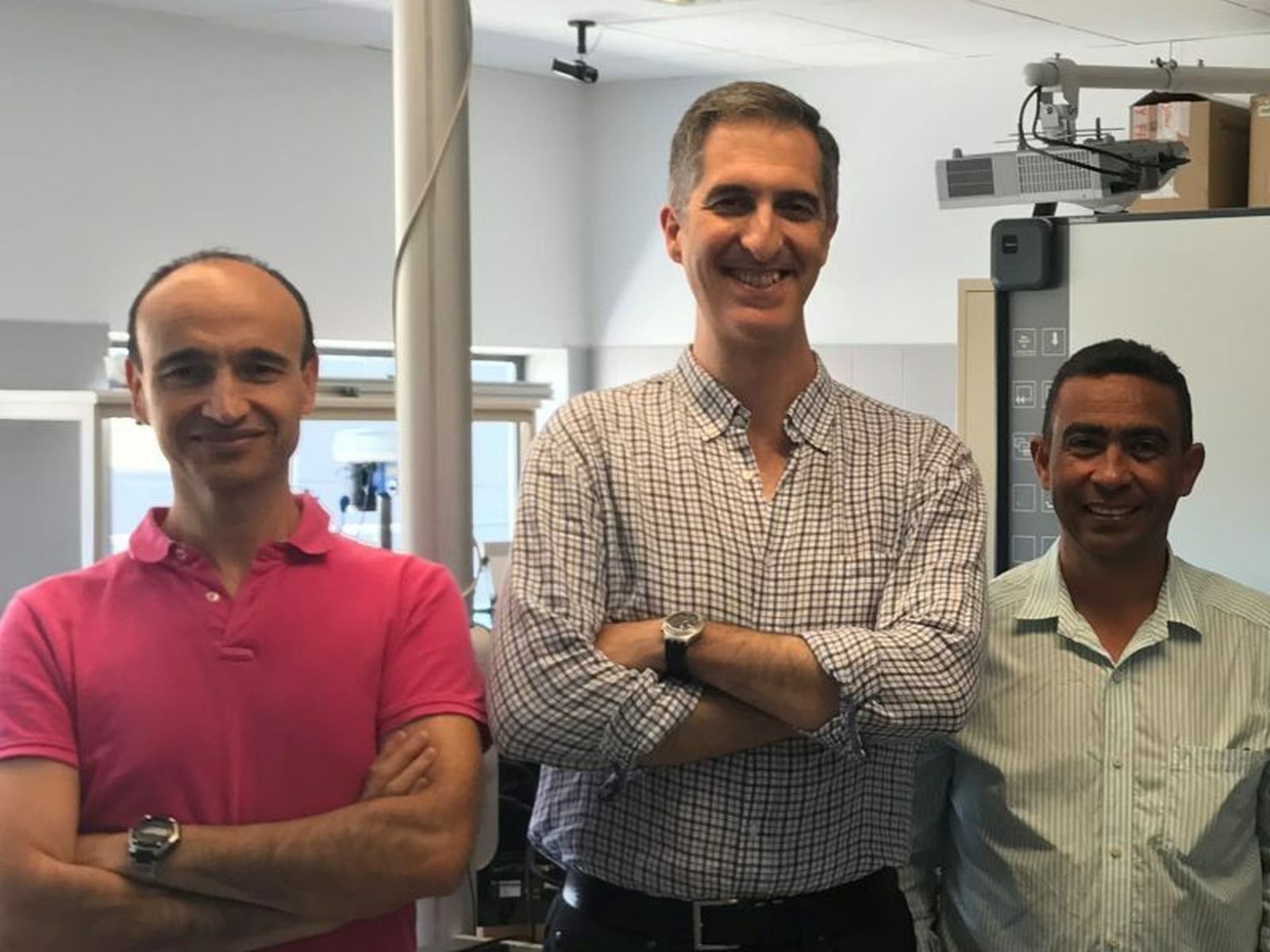 Investigadores del Departamento de Ingeniería de Sistemas y Automática de la Universidad de Málaga, responsable del diseño del dispositivo móvil.