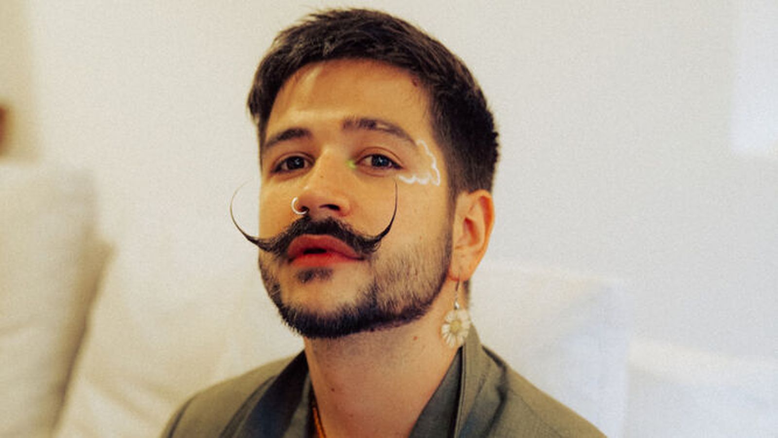 Camilo: “Mi hija Índigo fue llamada a la existencia en Andalucía”