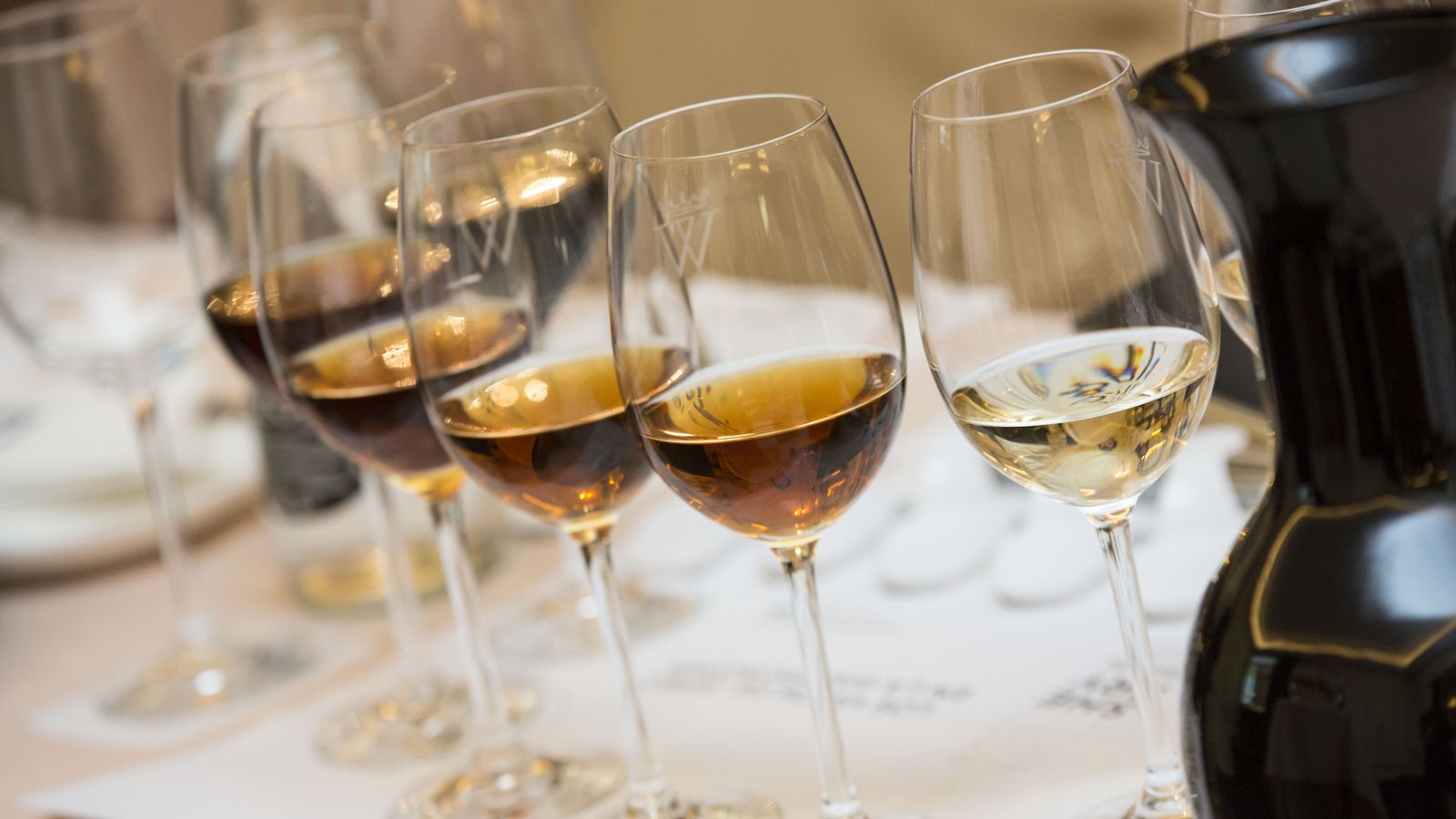 Para quienes no pueden asistir y quieran contribuir, se ha habilitado también la posibilidad de adquirir una localidad de “fila 0” que constituye un donativo de 15 euros.