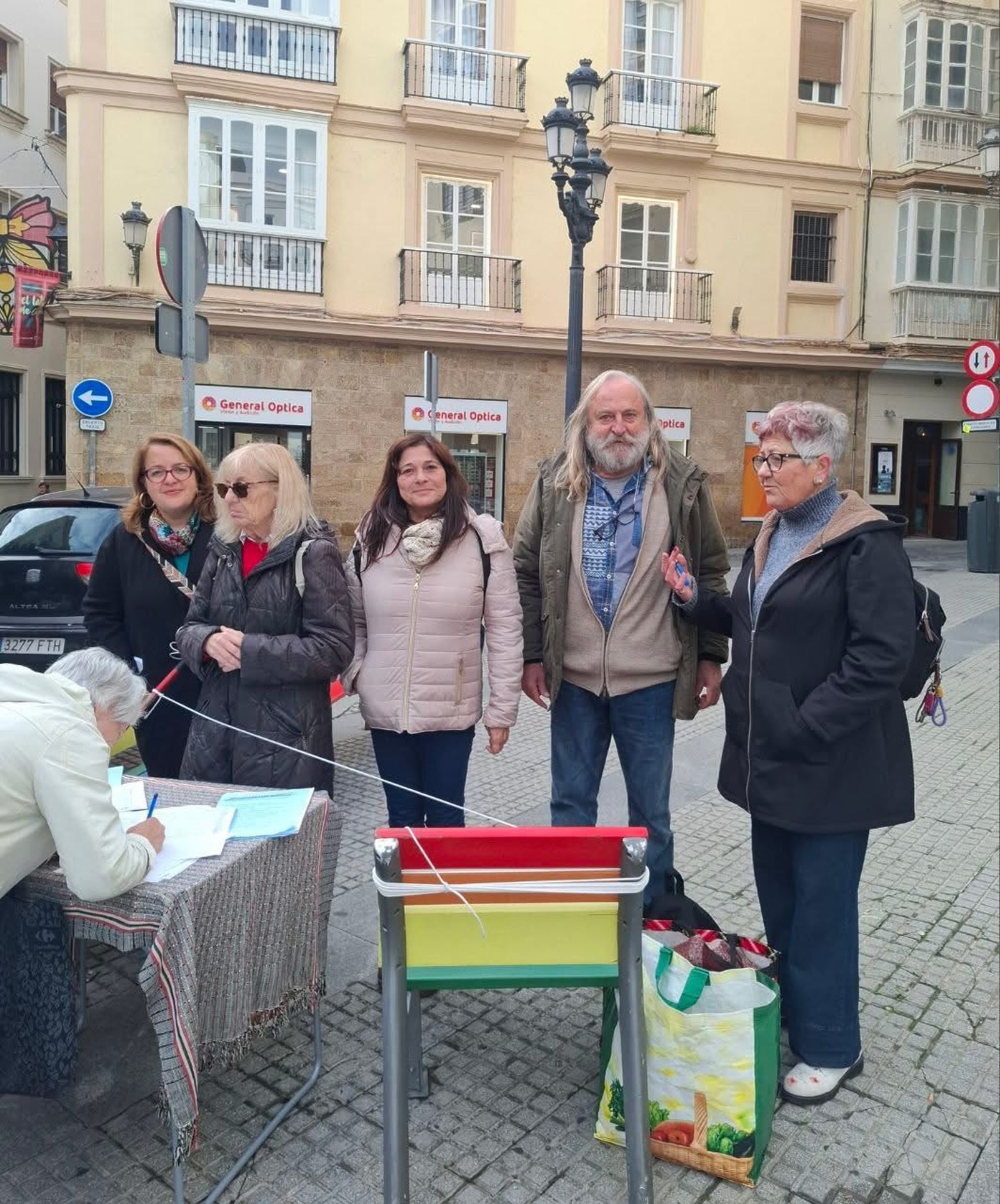 Contra el gueto sanitario privado del Casco Antiguo de Cádiz