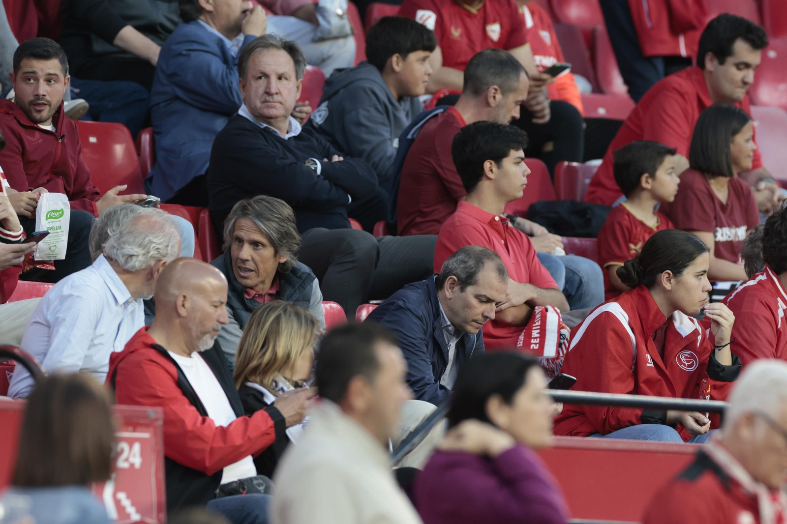 Búscate en las fotos del Sevilla fc - Las Palmas