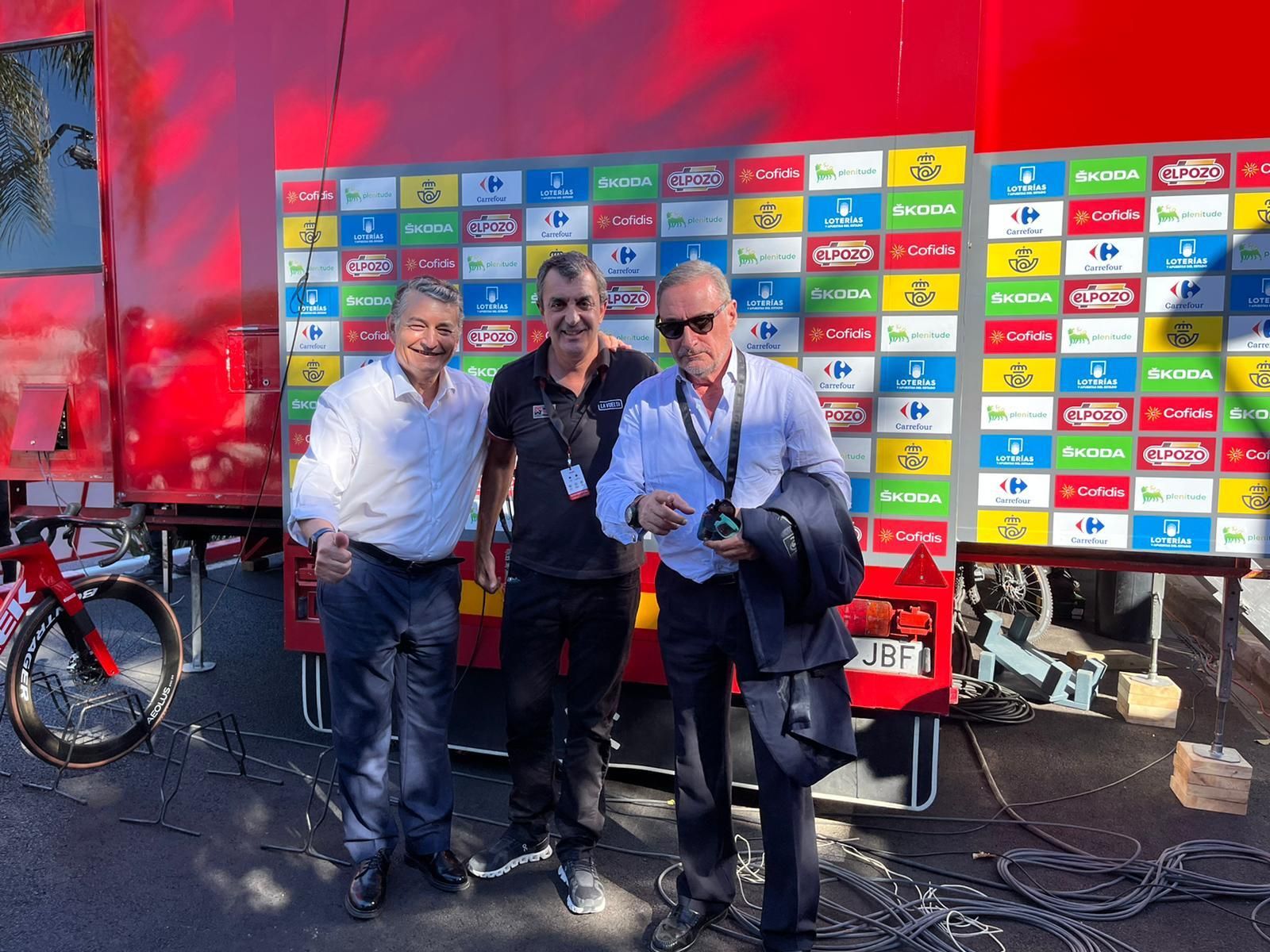 Dios los cría y ellos se juntan