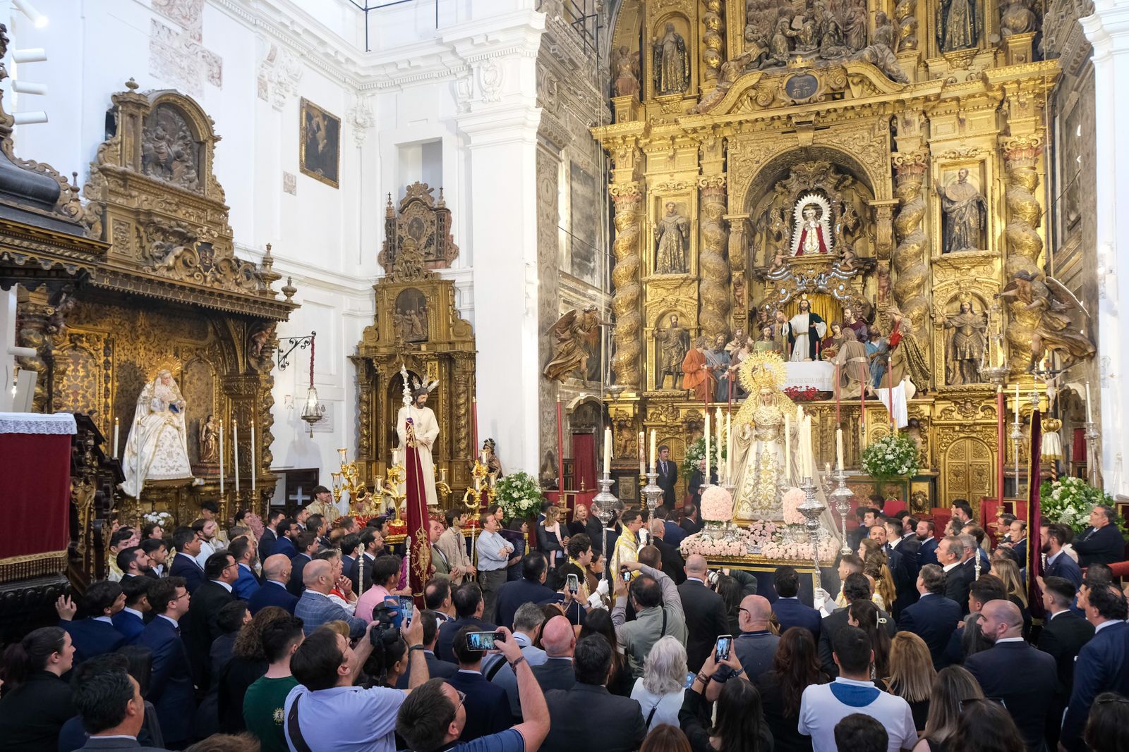 Traslado titulares Hdad. del Carmen a la Iglesia de los Terceros