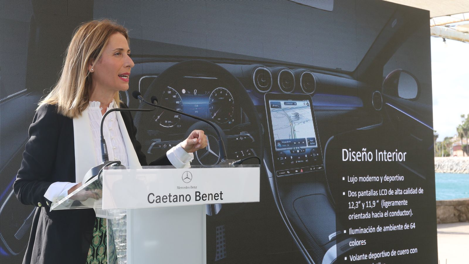 Patricia Aguilar, gerente de Caetano Benet, intervino en el acto para presentar a los asistentes el nuevo GLC.