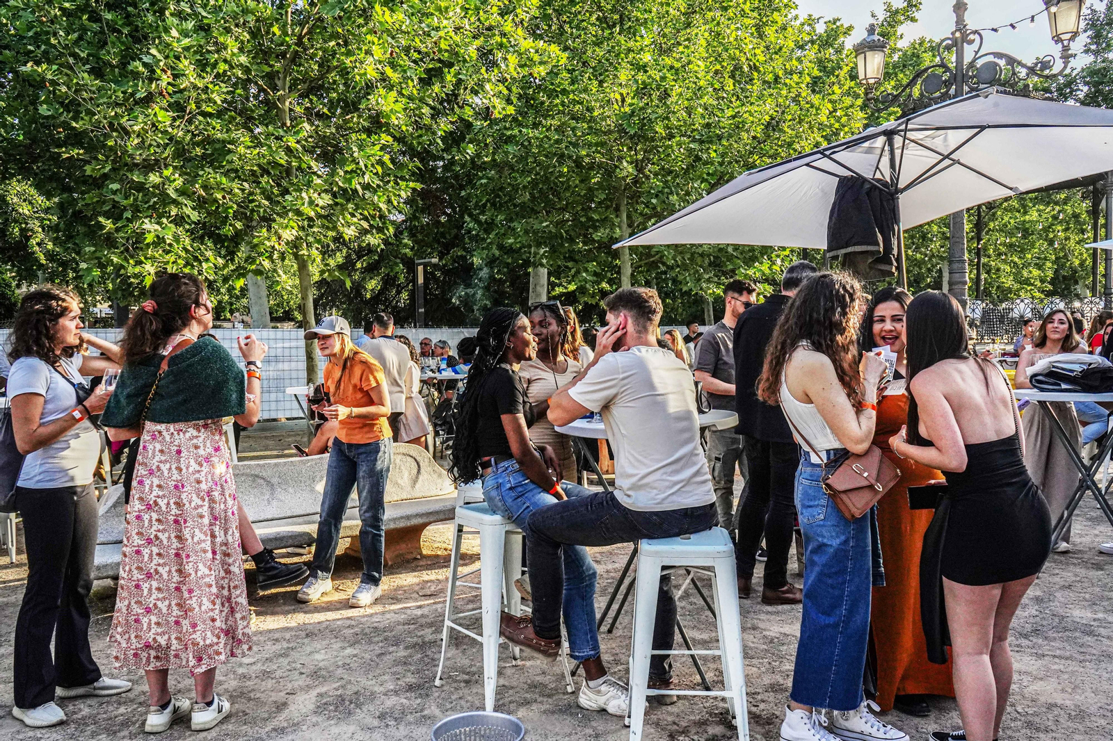 Encuéntrate en las fotos de la Feria del Vino