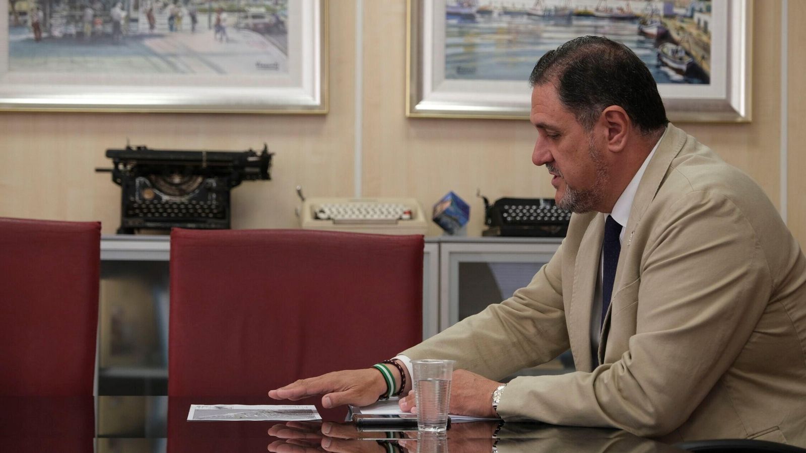 Con el plano en la mano, asume que el mapa de escolarización está obsoleto.