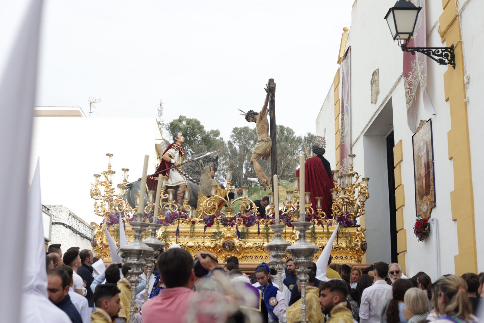 Martes Santo: la Hermandad de La Lanzada en imágenes