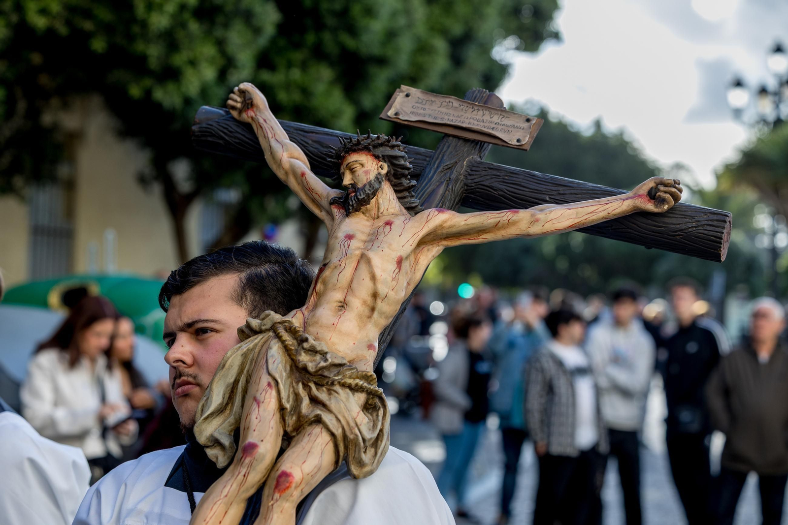 Imágenes de la salida del Caminito en la Semana Santa de Cádiz 2025