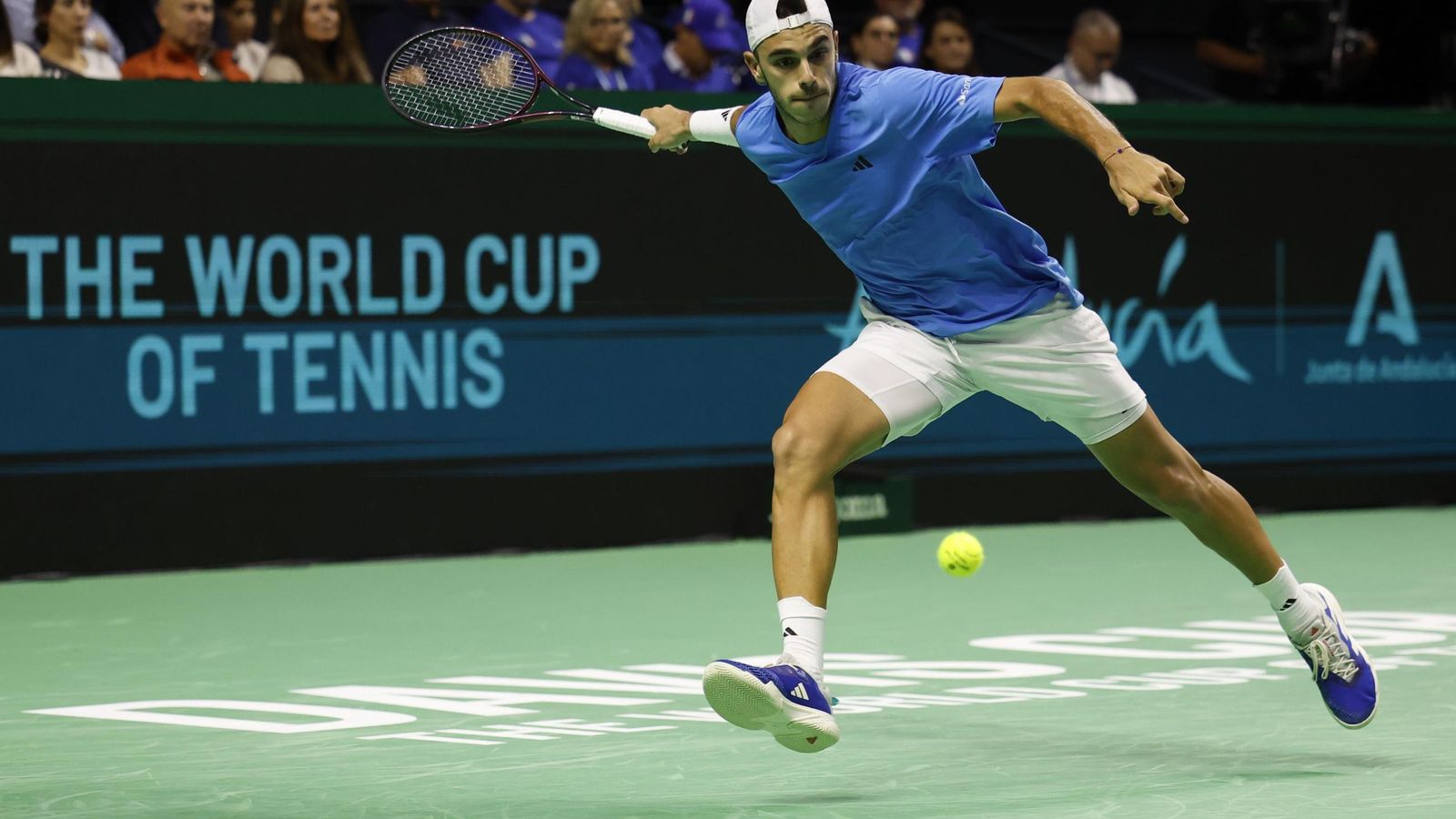 Copa Davis: Francisco Cerundolo pasa por encima de Musetti y Argentina domina 1-0 a Italia