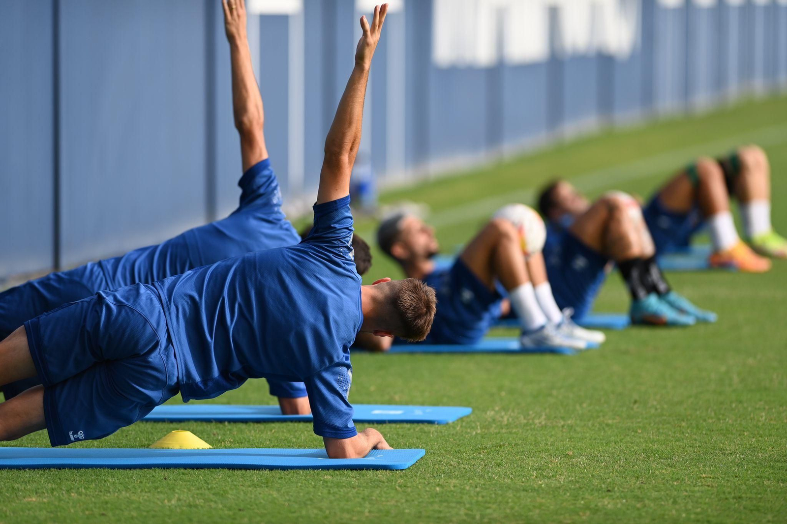 Las fotos de un Málaga CF que ya piensa en el Albacete