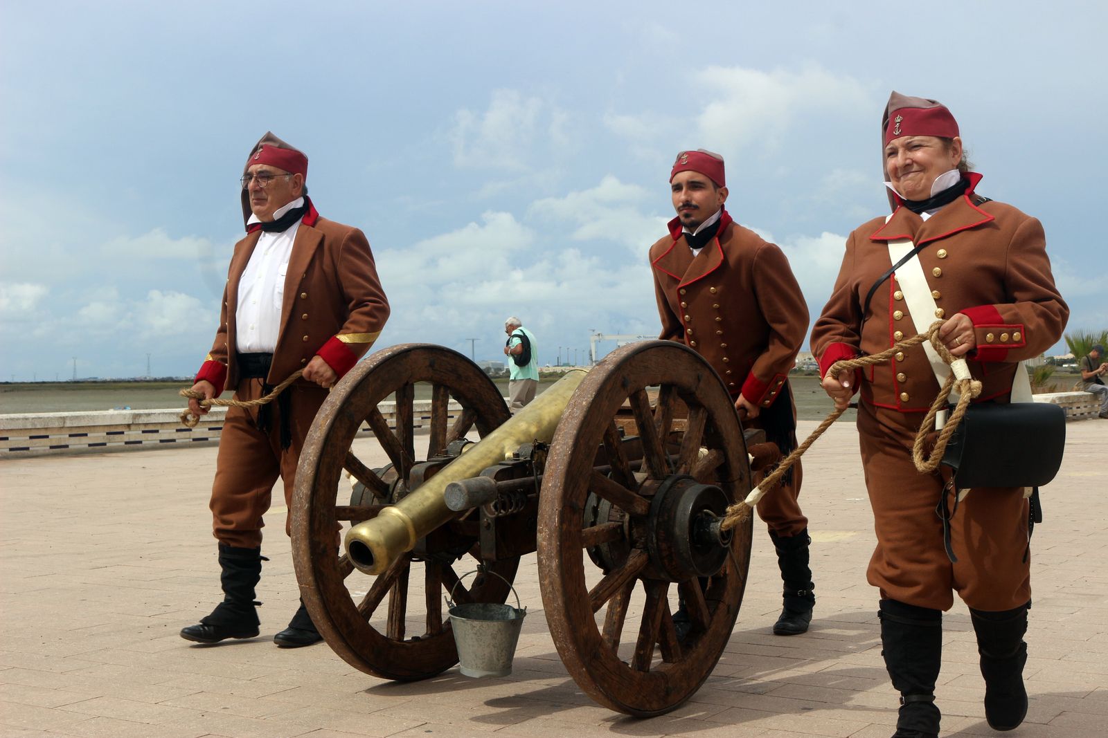 Las imágenes del desfile de tropas de la Batalla del Trocadero