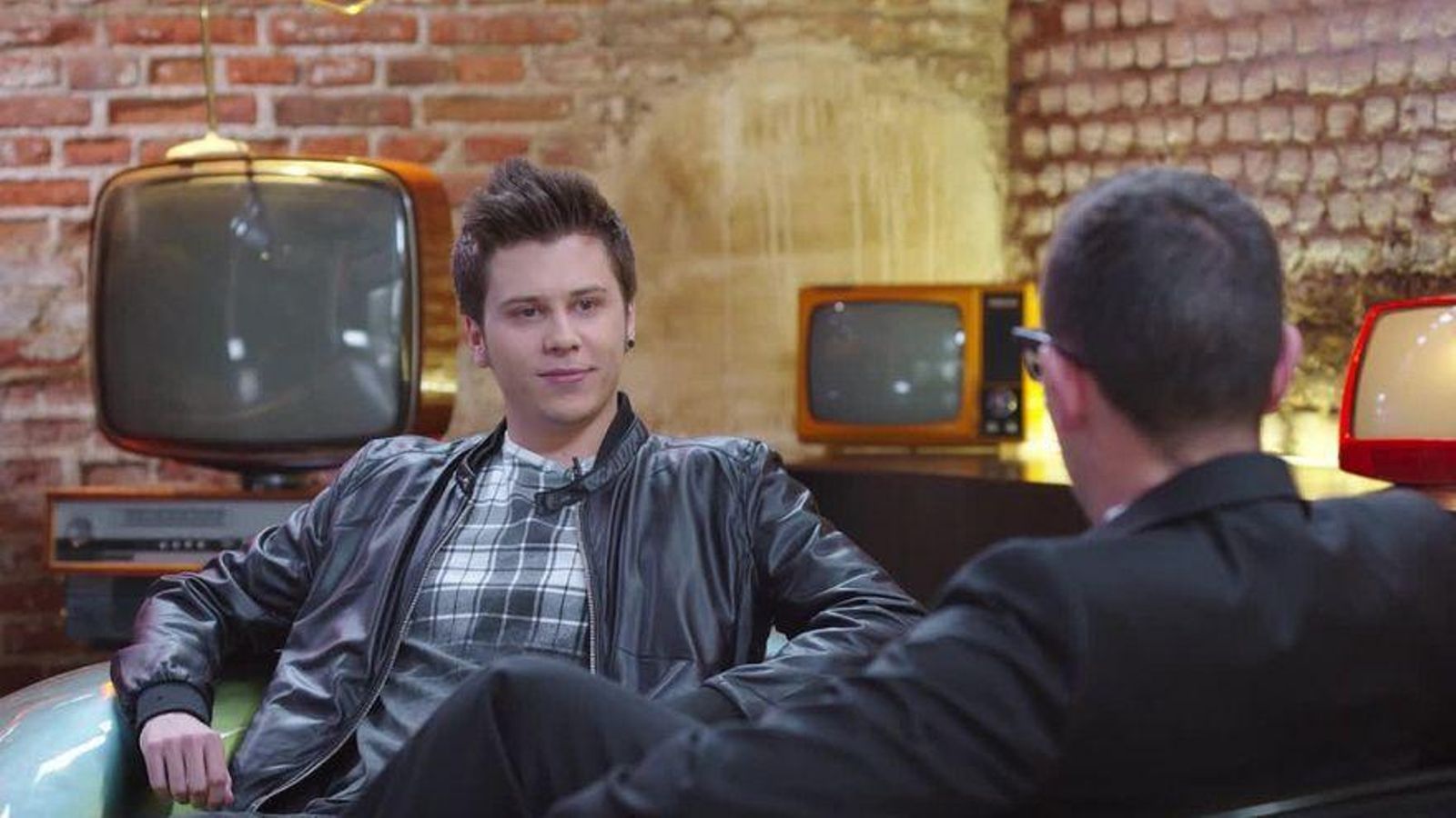 ‘El Rubius’, en el ‘Chester’ con Risto Mejide.