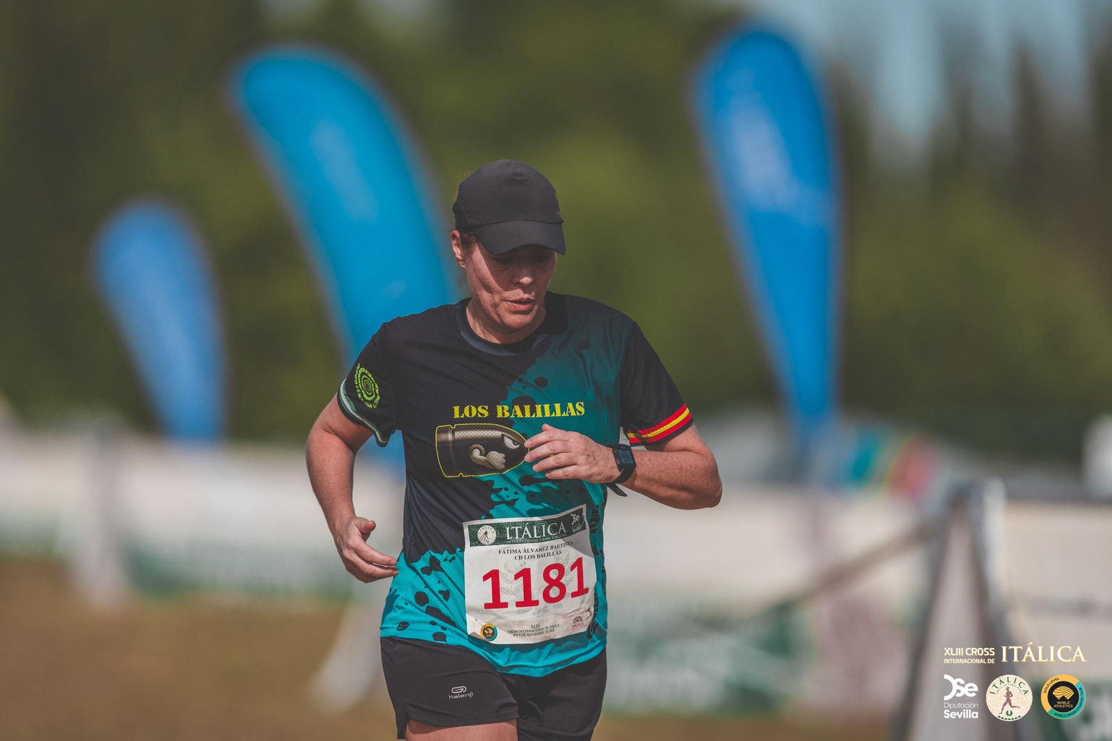 Búscate en las fotos del Cross de Itálica 2025 | 1