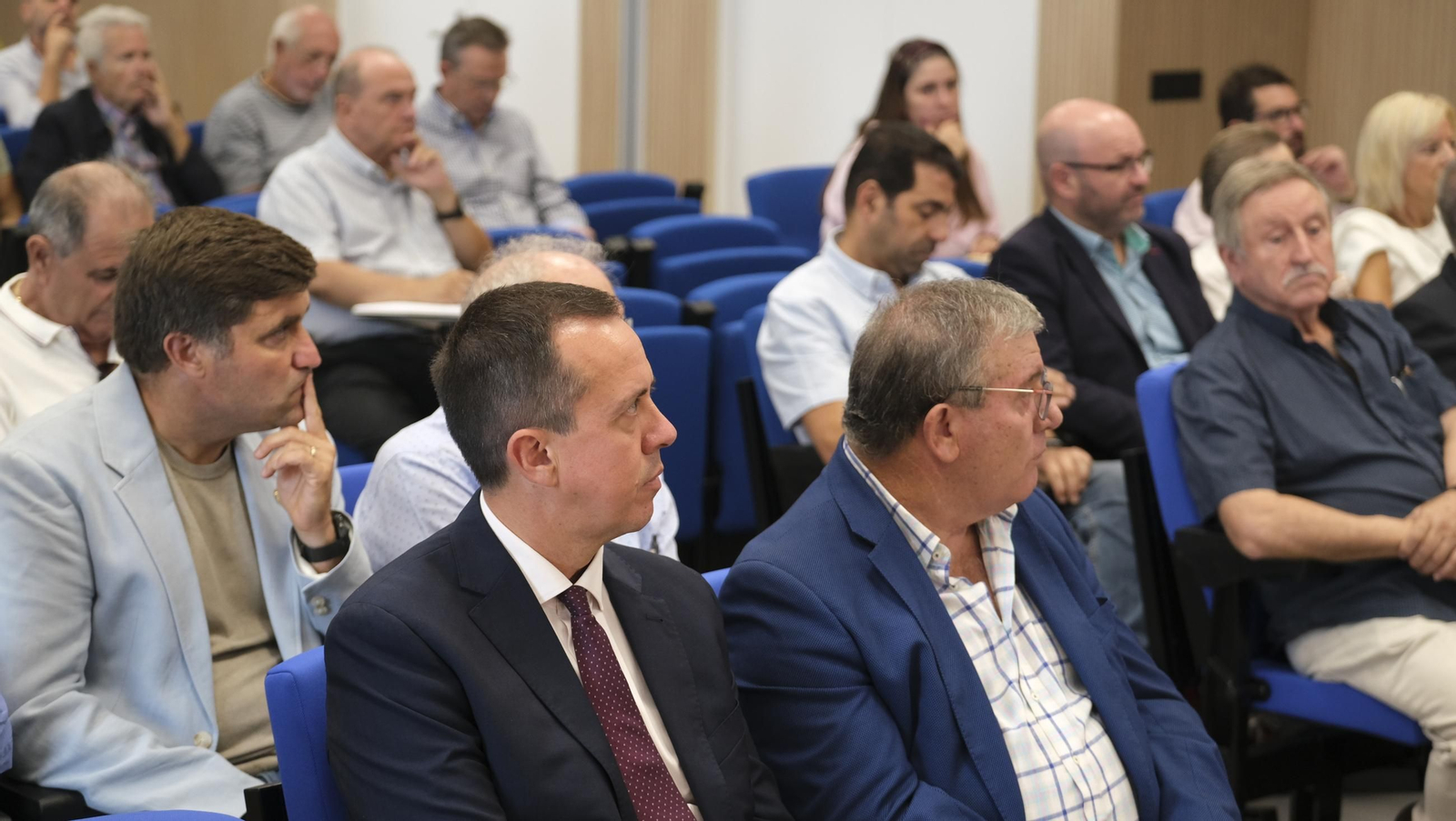 Jornada sobre el futuro del corredor mediterráneo, en imágenes