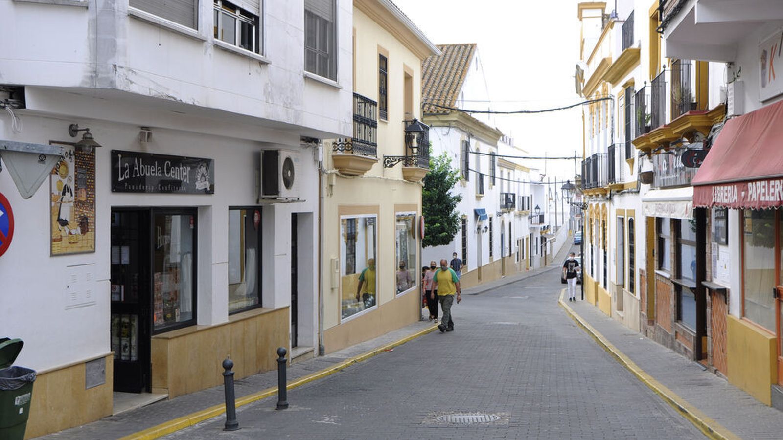 Una calle de Almodóvar del Río en plena segunda ola del coronavirus