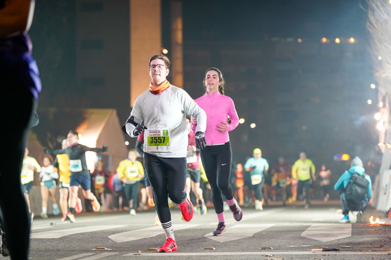 En imágenes: búscate en tu llegada a meta de la Carrera de San Antón 2026 (9)