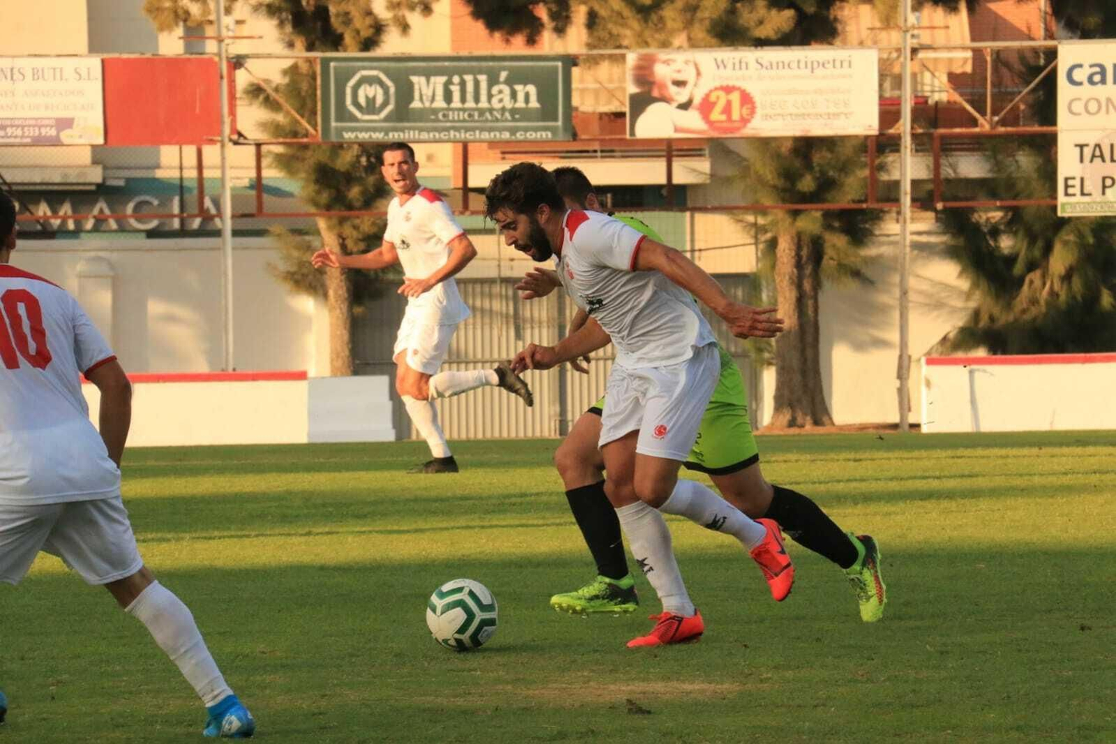 Pablo, en una imagen del primer partido de liga en el Municipal.