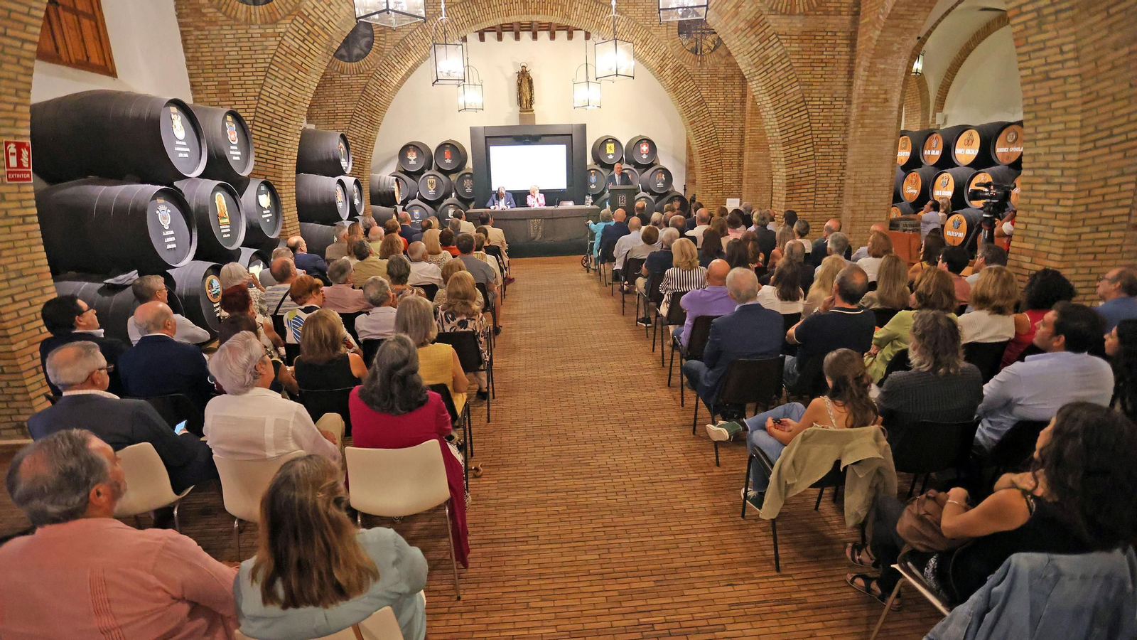 Cátedra del Vino 2024 por Luis García Ruiz en el Consejo Regulador del Vino de Jerez