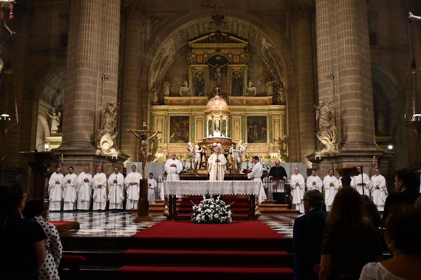 Jaén celebra con devoción la Vigilia Diocesana de Espigas, en imágenes