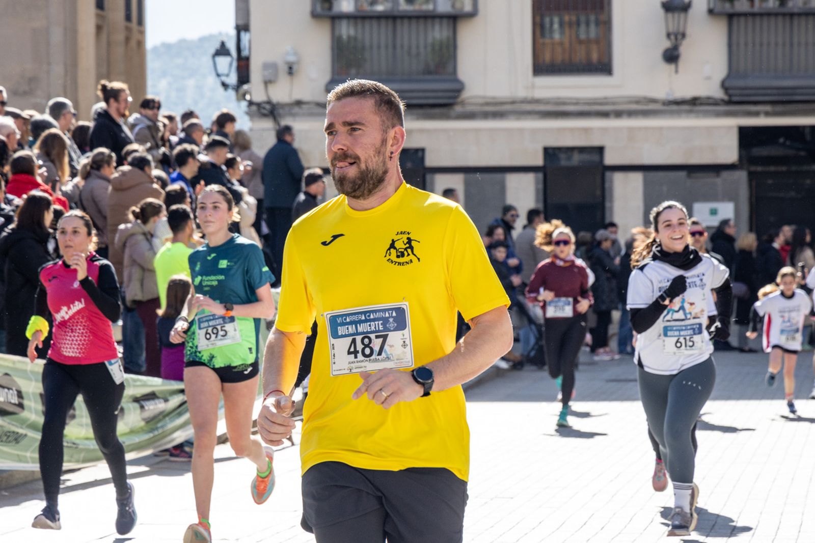 En imágenes: deporte y solidaridad se dan la mano en la VI Carrera-Caminata de la Hermandad de la Buena Muerte (2)