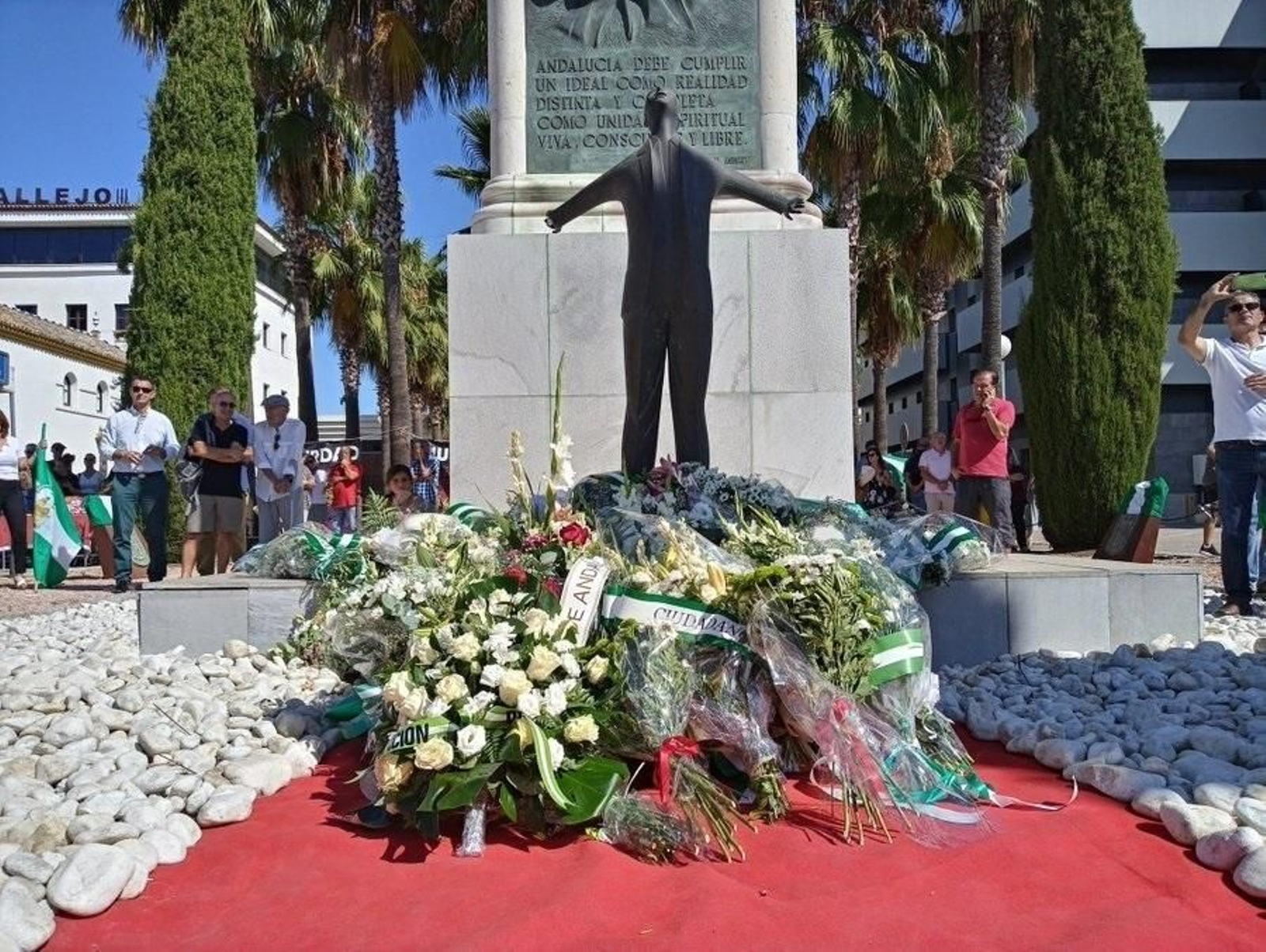 Monumento y homenaje a Blas Infante