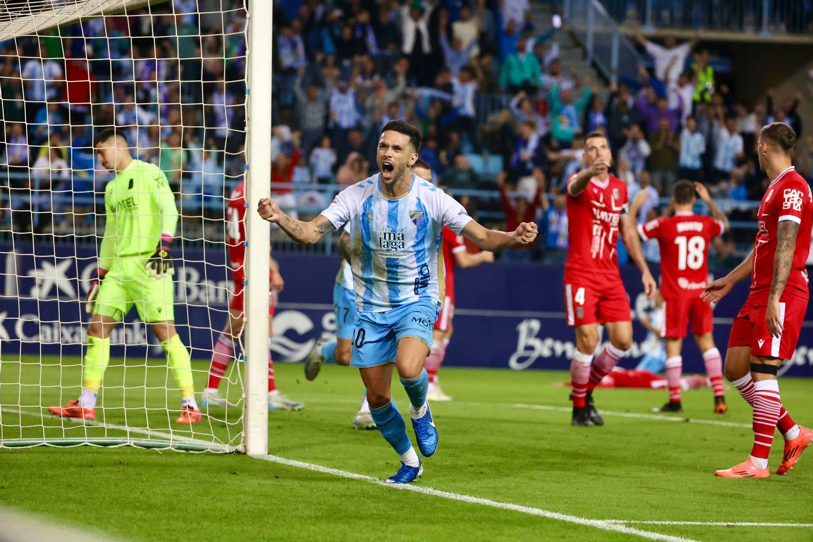 Nelson celebra el gol en el Málaga CF-Cartagena