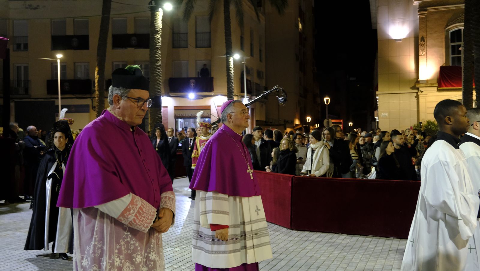 Las mejores imágenes del Santo Sepulcro, en Almería