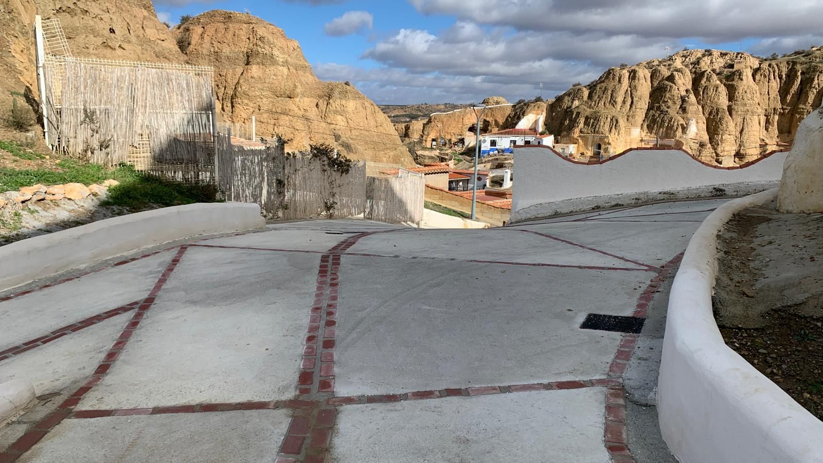 Reforma en las calles de confluencia entre la Cañada de Gracia y la Cañada de Ojeda