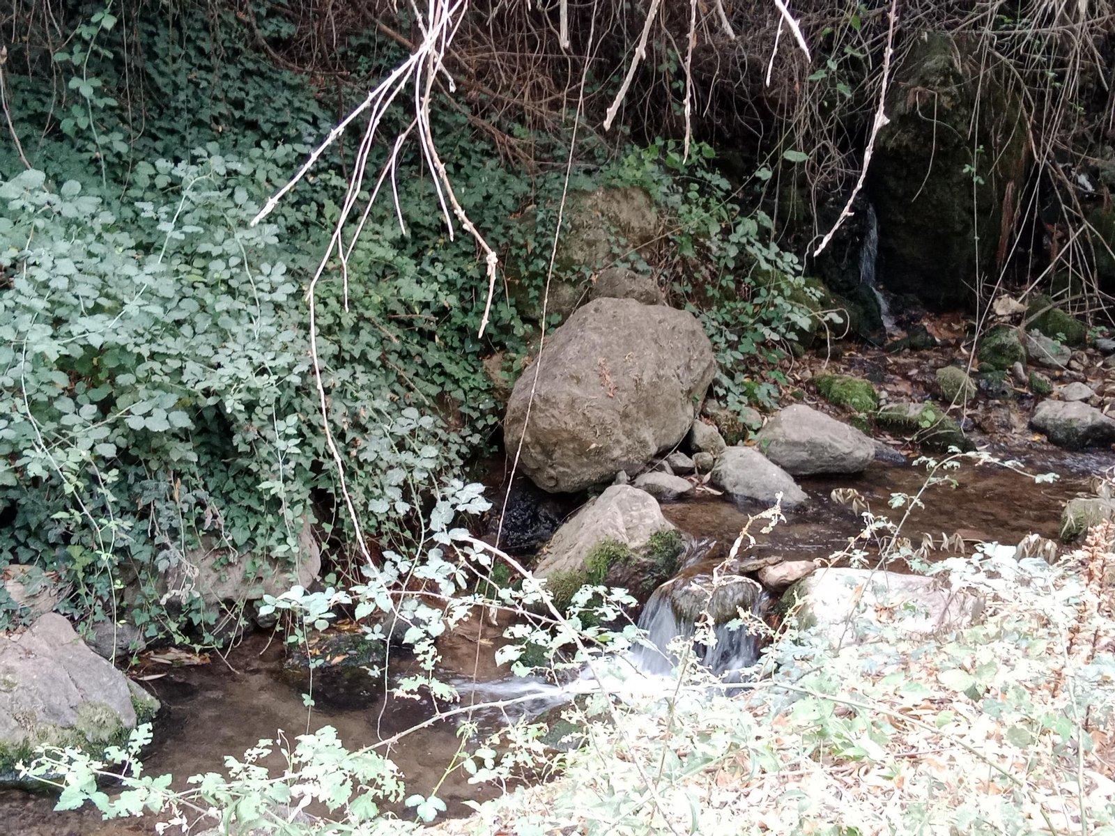 Así está en septiembre la preciosa cascada que puedes ver en Jaén