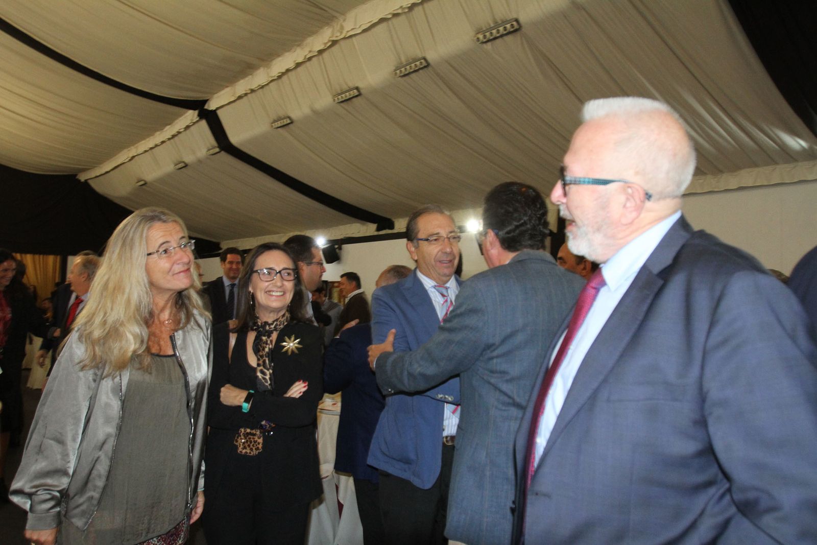 Imágenes del Desayuno Informativo del Grupo Joly con Javier Targhetta