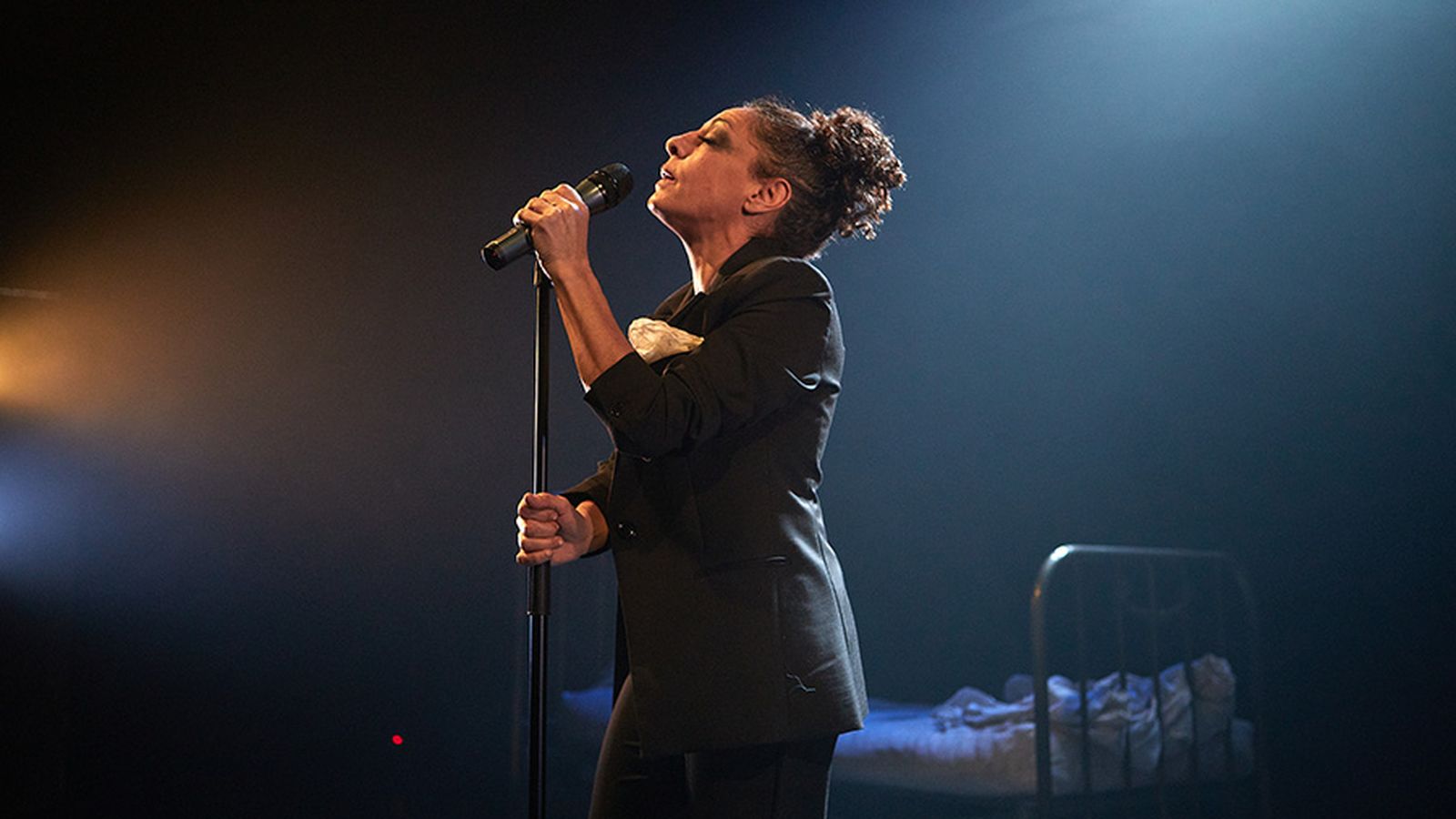 La actriz Cristina Medina, en un momento de la obra.