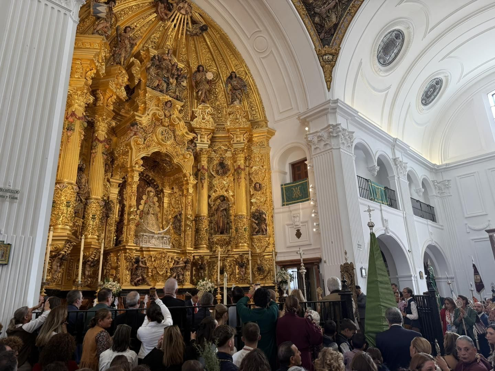 Las mejores imágenes de la peregrinación extraordinaria de Emigrantes a la aldea de El Rocío