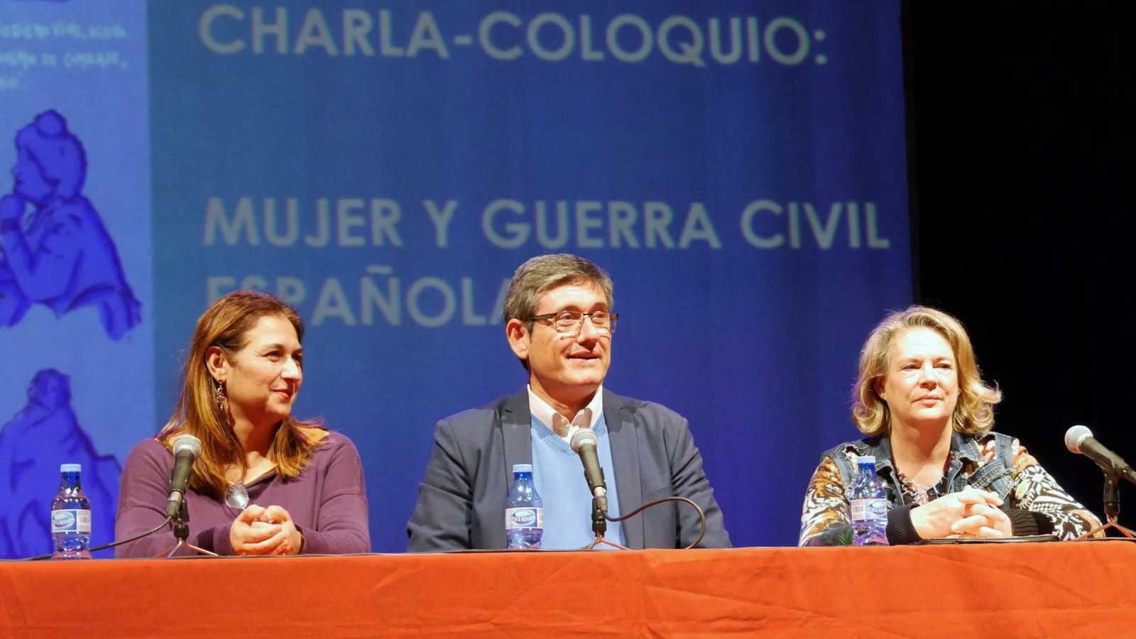 Momento de la inauguracion de la Semana de la Igualdad del IES Abdera