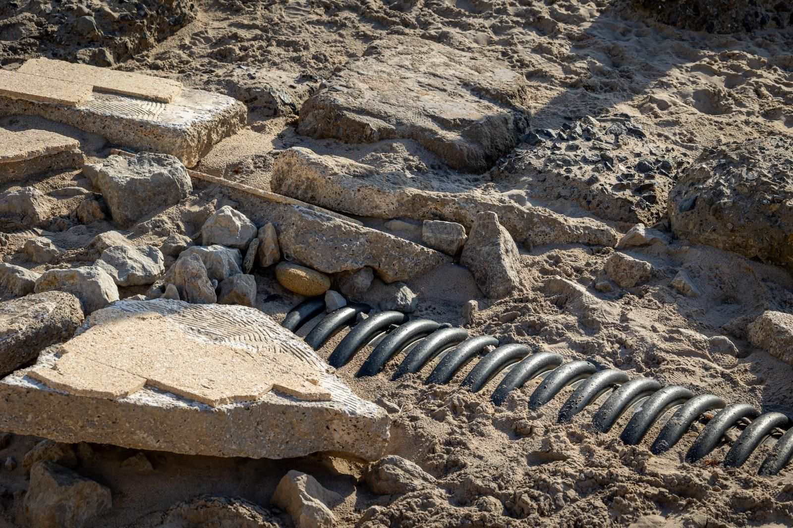 Las imágenes del lamentable estado de este tramo de la Playa Victoria
