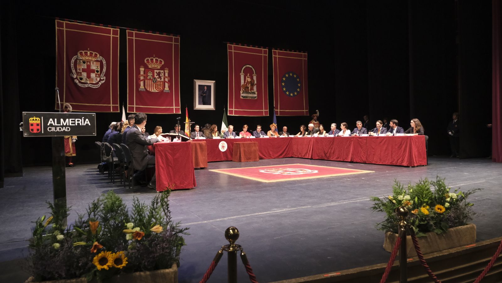 Imágenes de la investidura como Alcaldesa de Almería, de María del Mar Vázquez Agüero