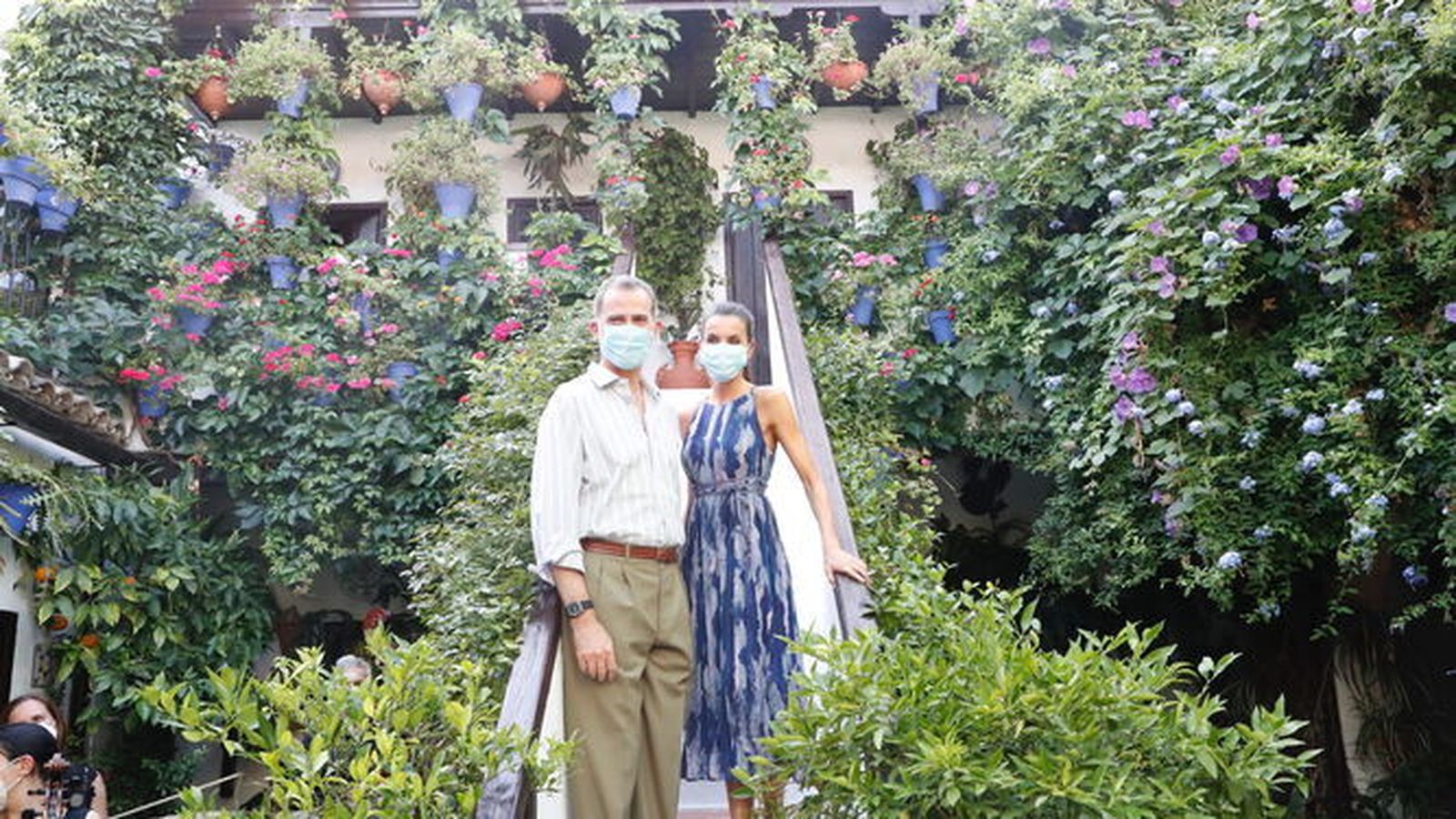 Los Reyes se mostraron encantados durante su visita a dos de los Patios más emblemáticos  de Córdoba