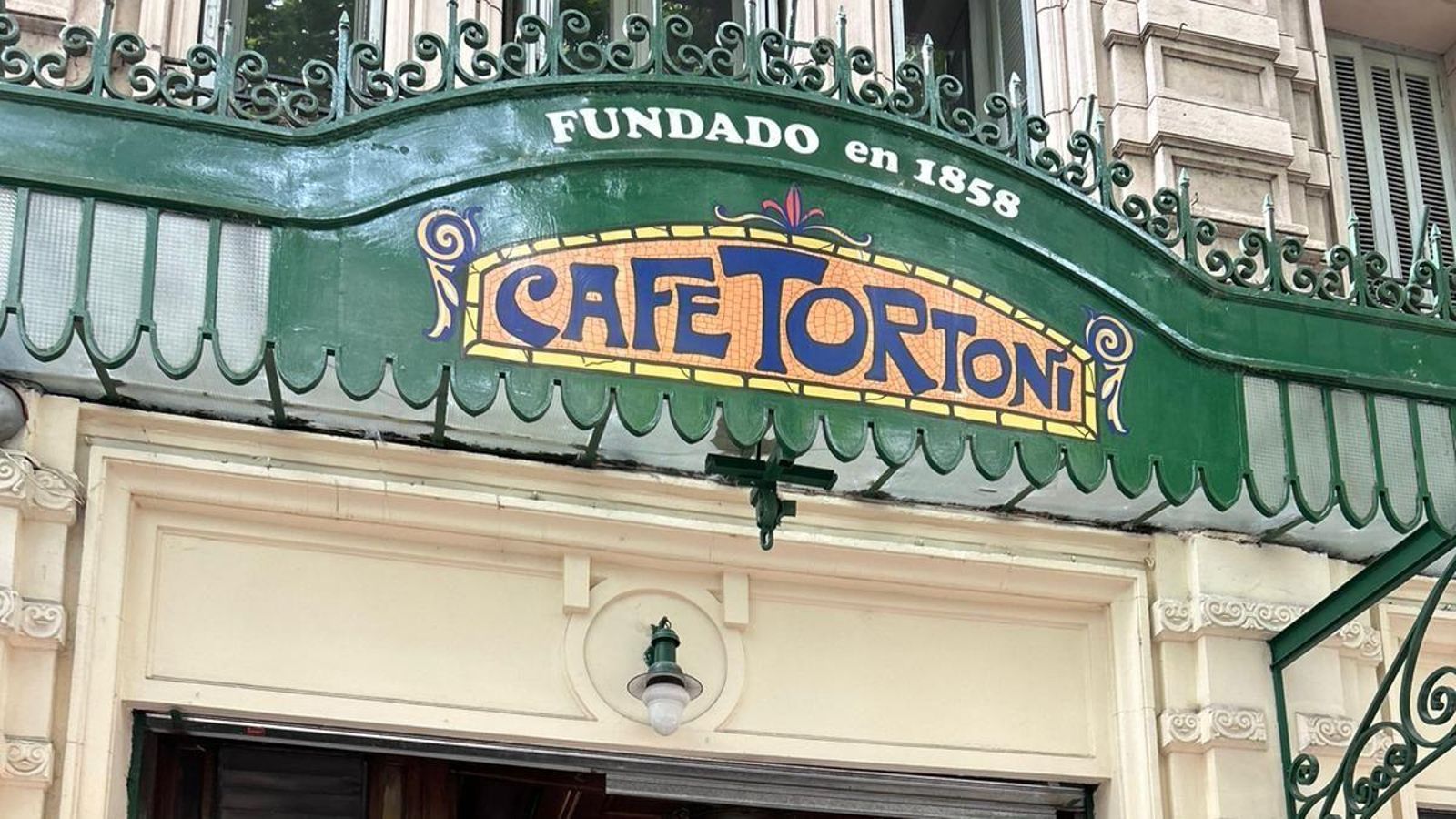 El Gran Café Tortoni de Buenos Aires