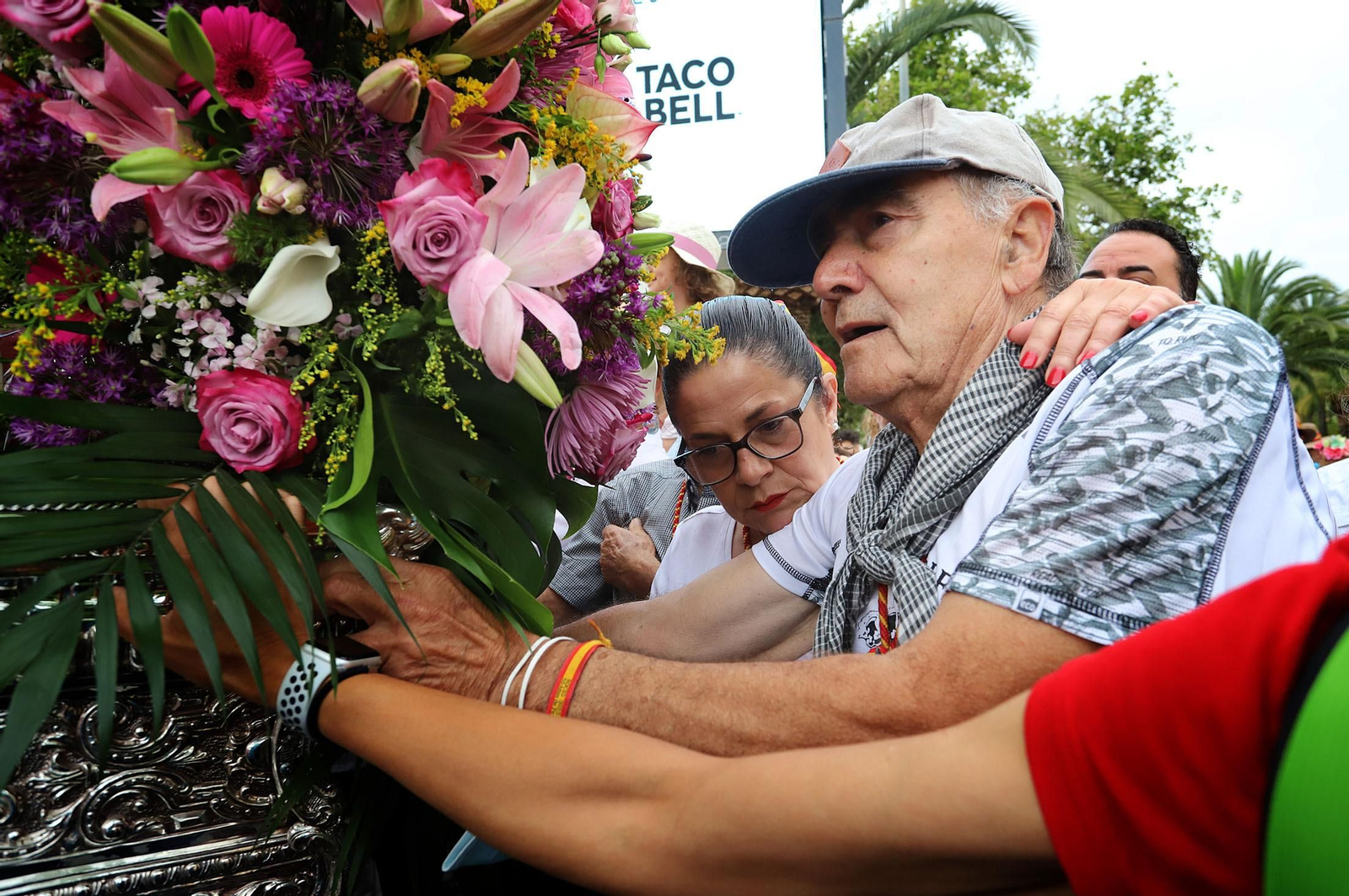 Imágenes de Emigrantes en la Policía Nacional