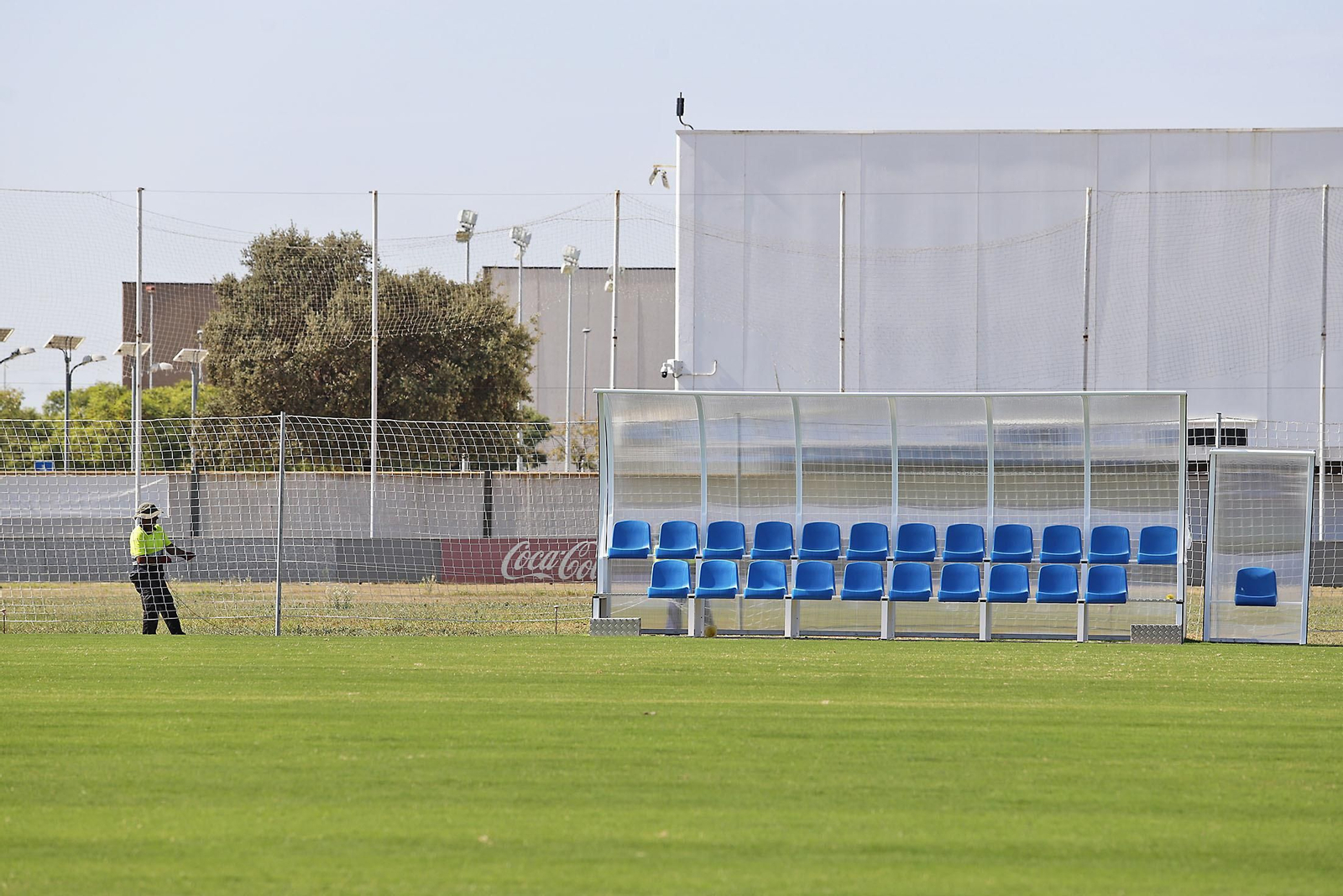 Imágenes de la inauguración del campo 1 de la Ciudad Deportiva del Real Club Recreativo de Huelva