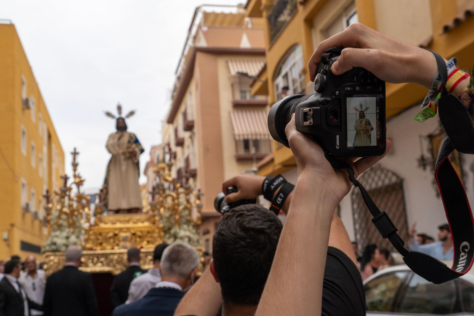 Imágenes del traslado del Cristo del Amor a la Concepción