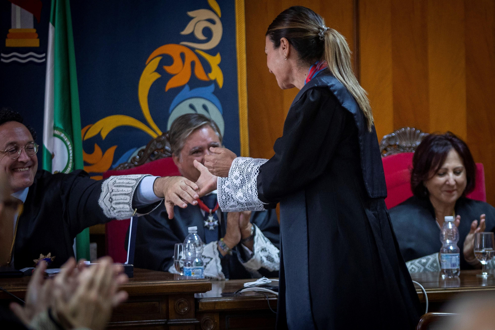 Imposición de la Cruz de la Orden de San Raimundo de Peñafort a Lorena Montero