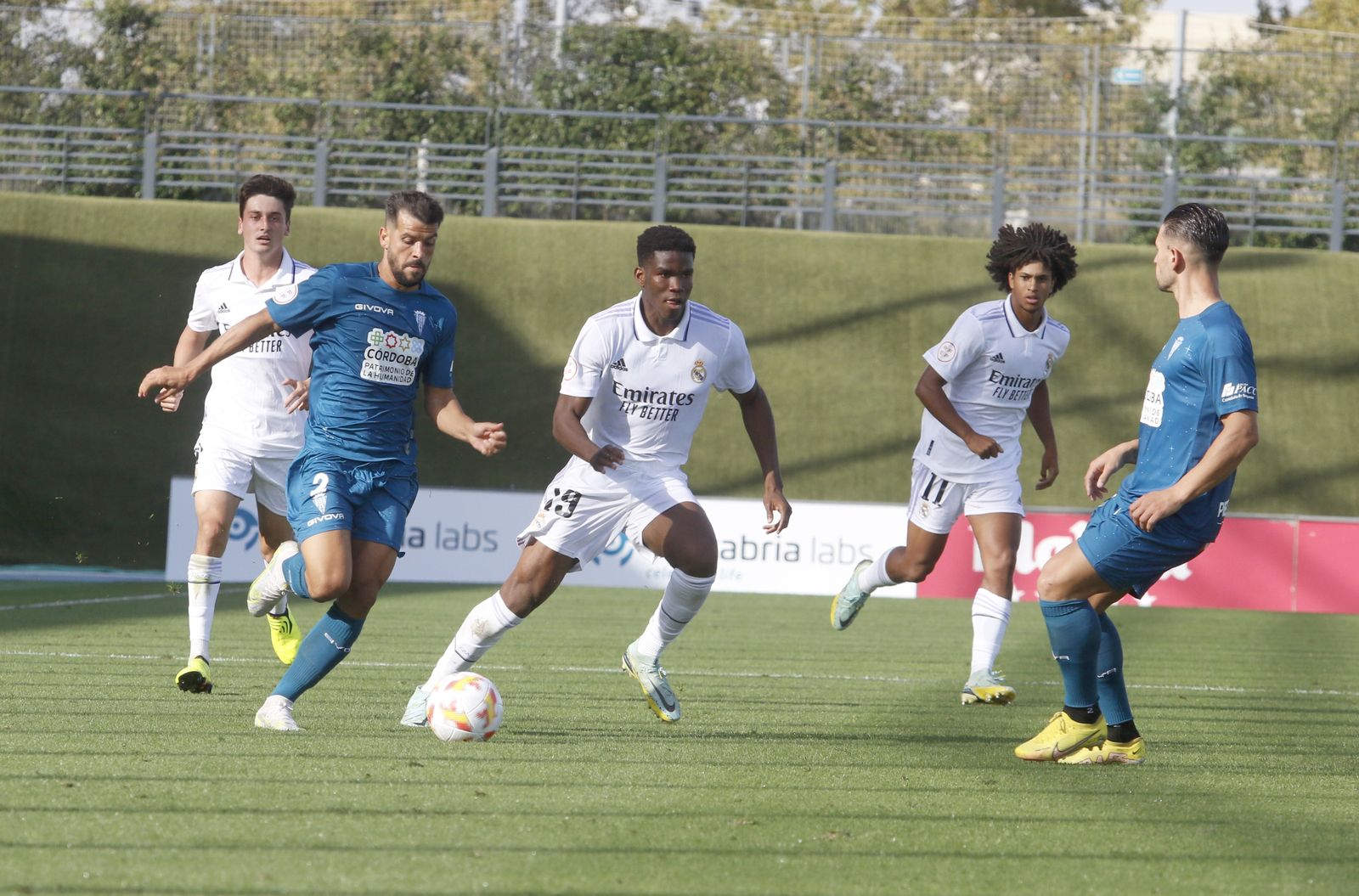 Las imágenes del partido entre el Real Madrid Castilla y el Córdoba CF