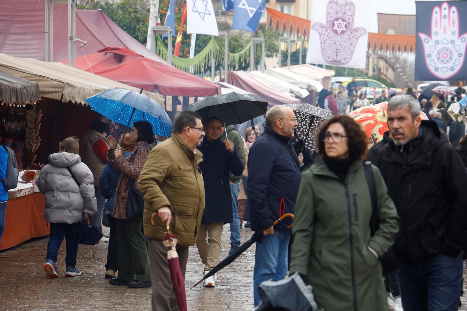 La borrasca Éowyn no consigue deslucir el Mercado Andalusí, en imágenes