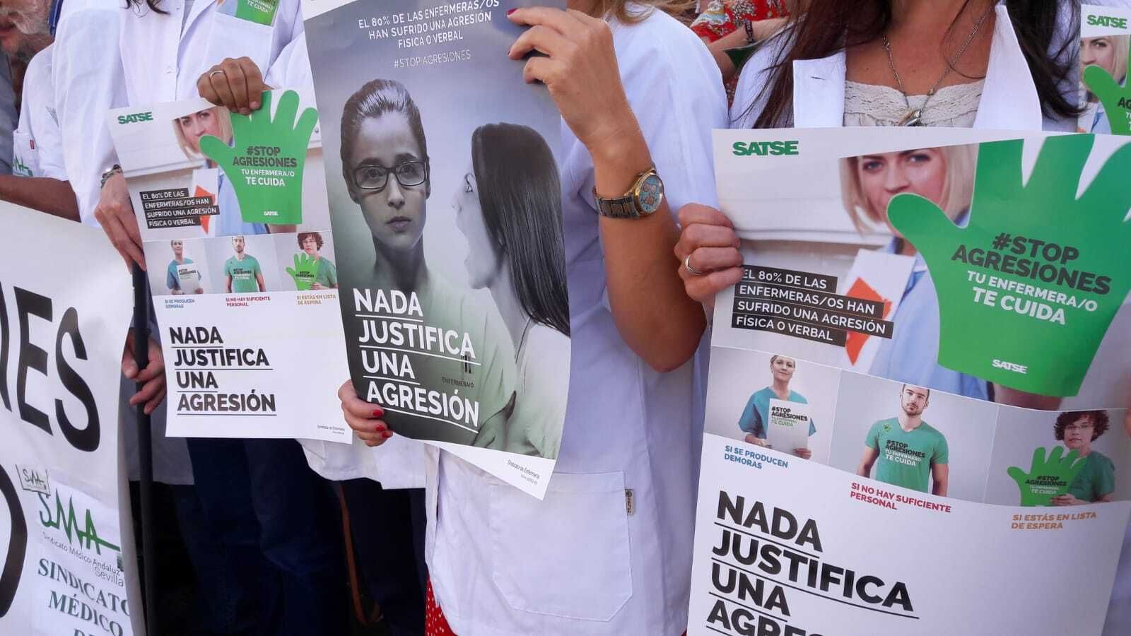 Protesta del Satse contra la violencia en Sanidad.