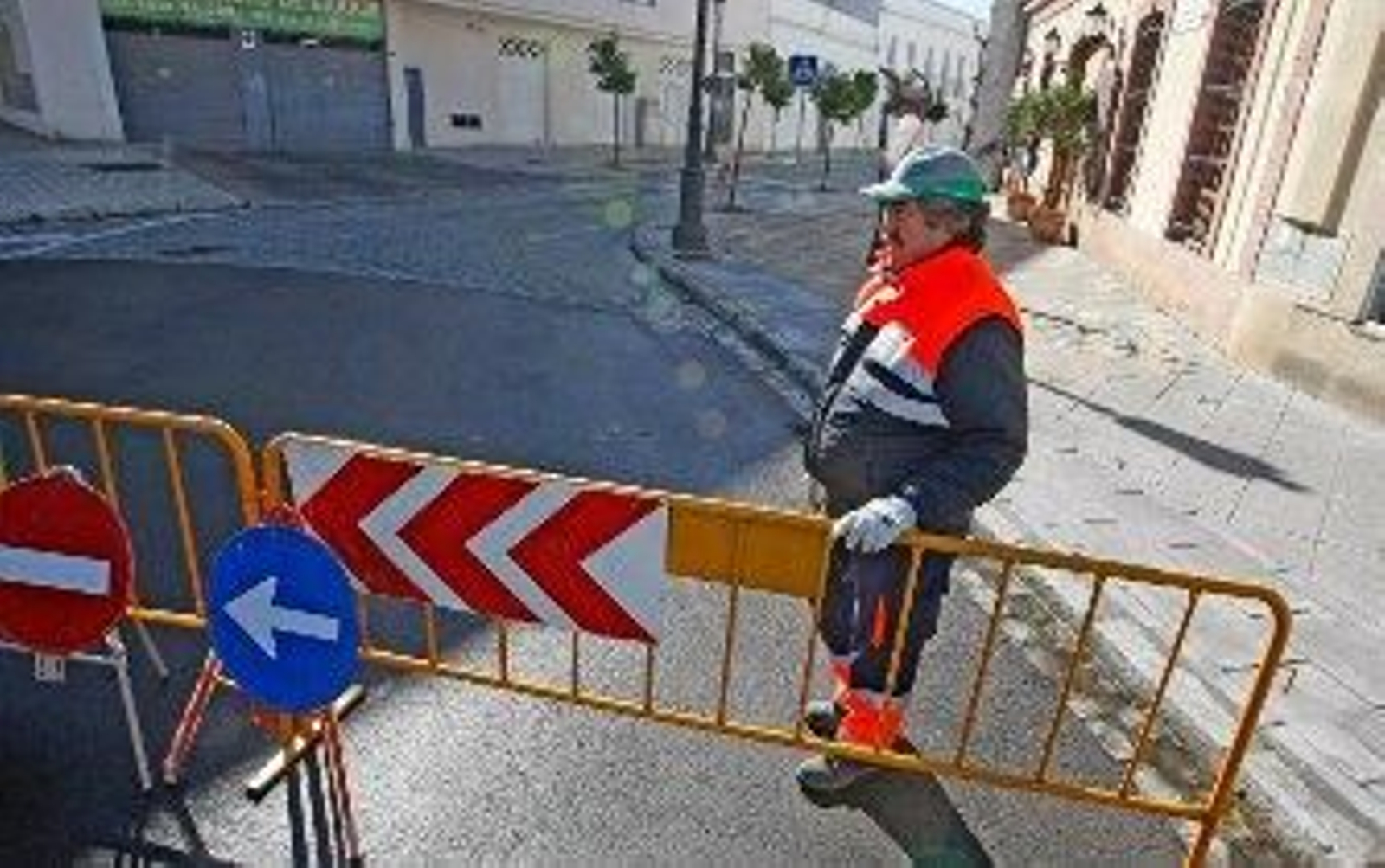 Jerez salta la barrera de 37.000 parados tras sumar 854 en febrero
