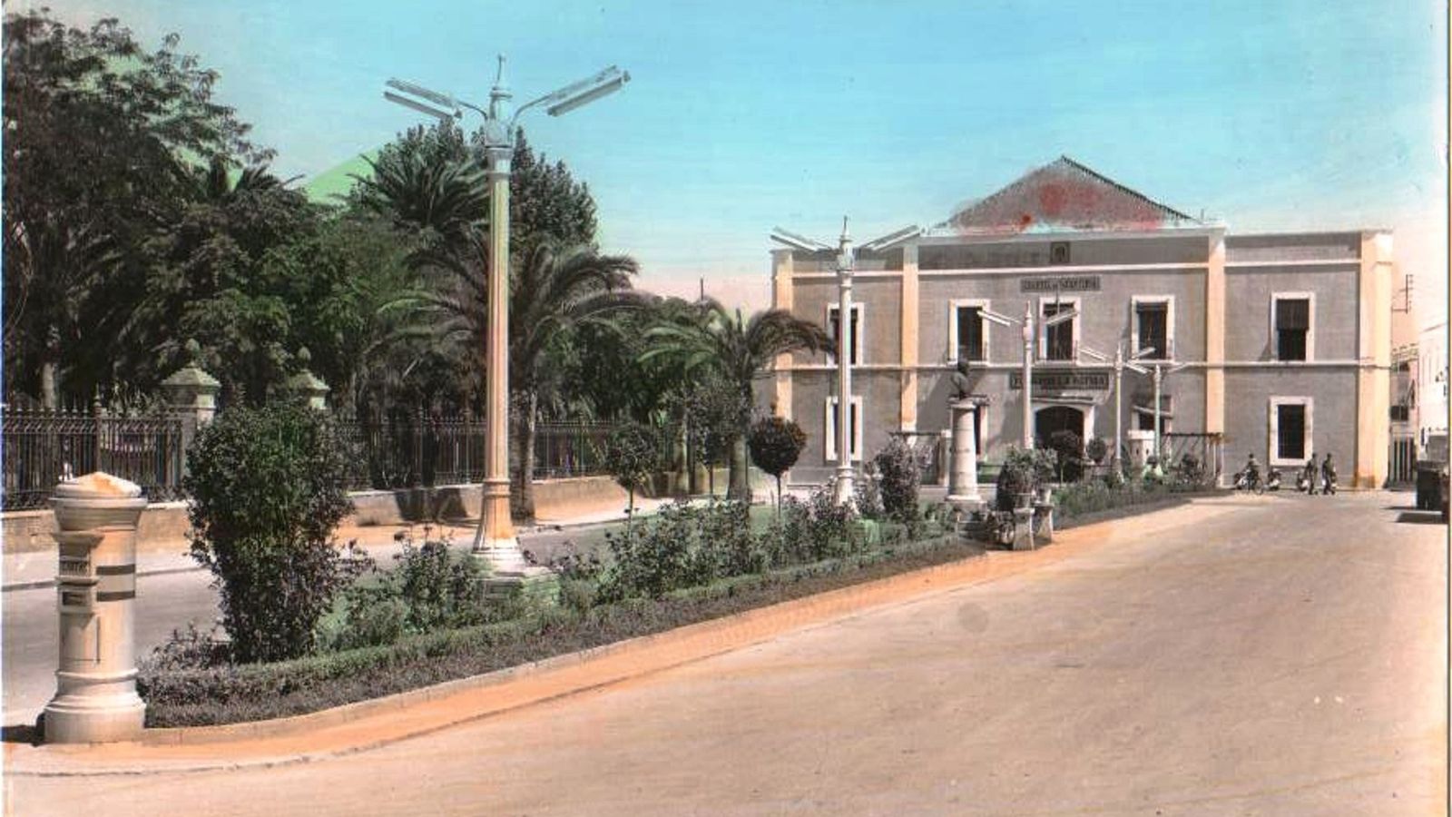 El cuartel de Infantería, en la actual avenida Blas Infante.